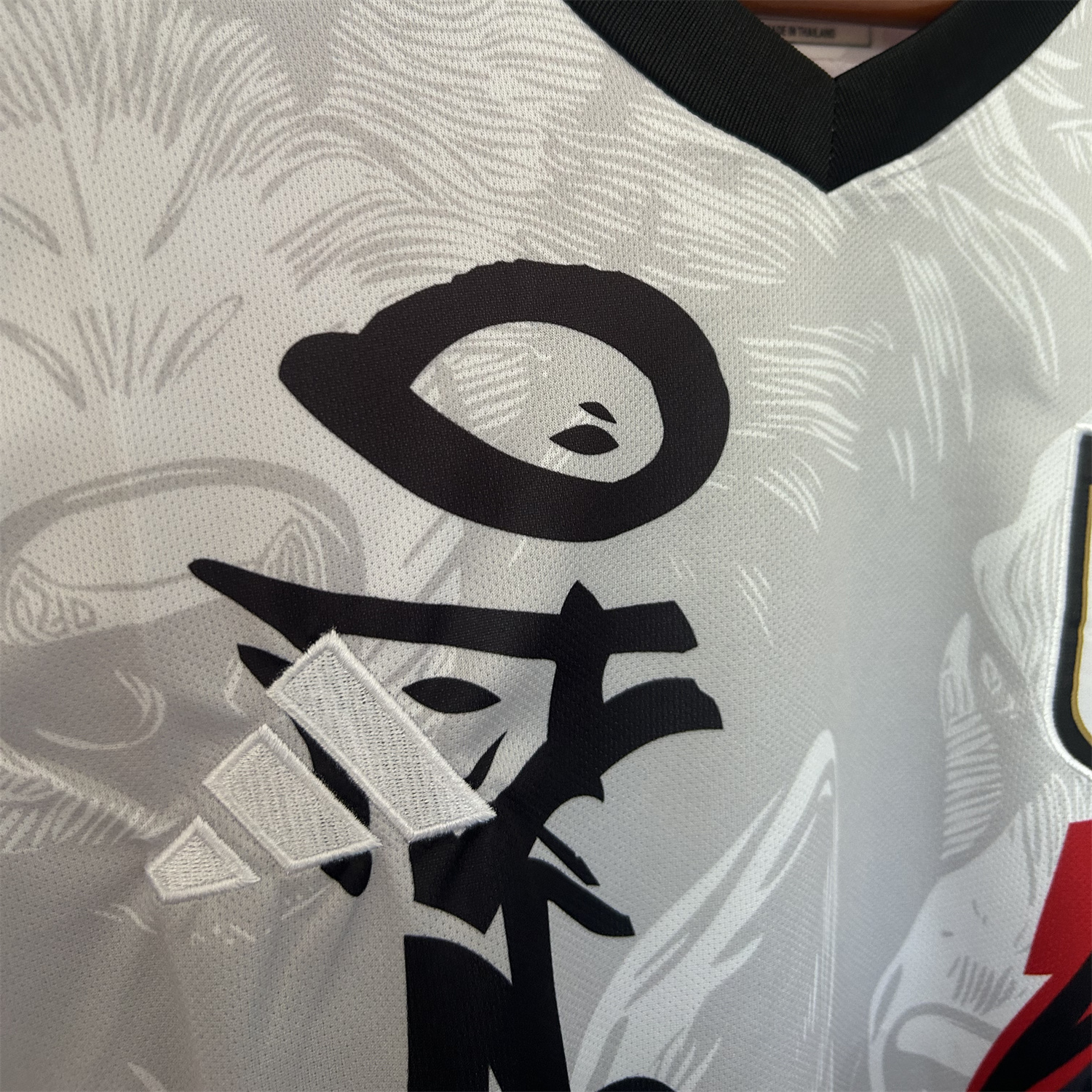 AlphaJersey-Japan 25-26 Black Wolf Fur White Special Jersey - Fans Version