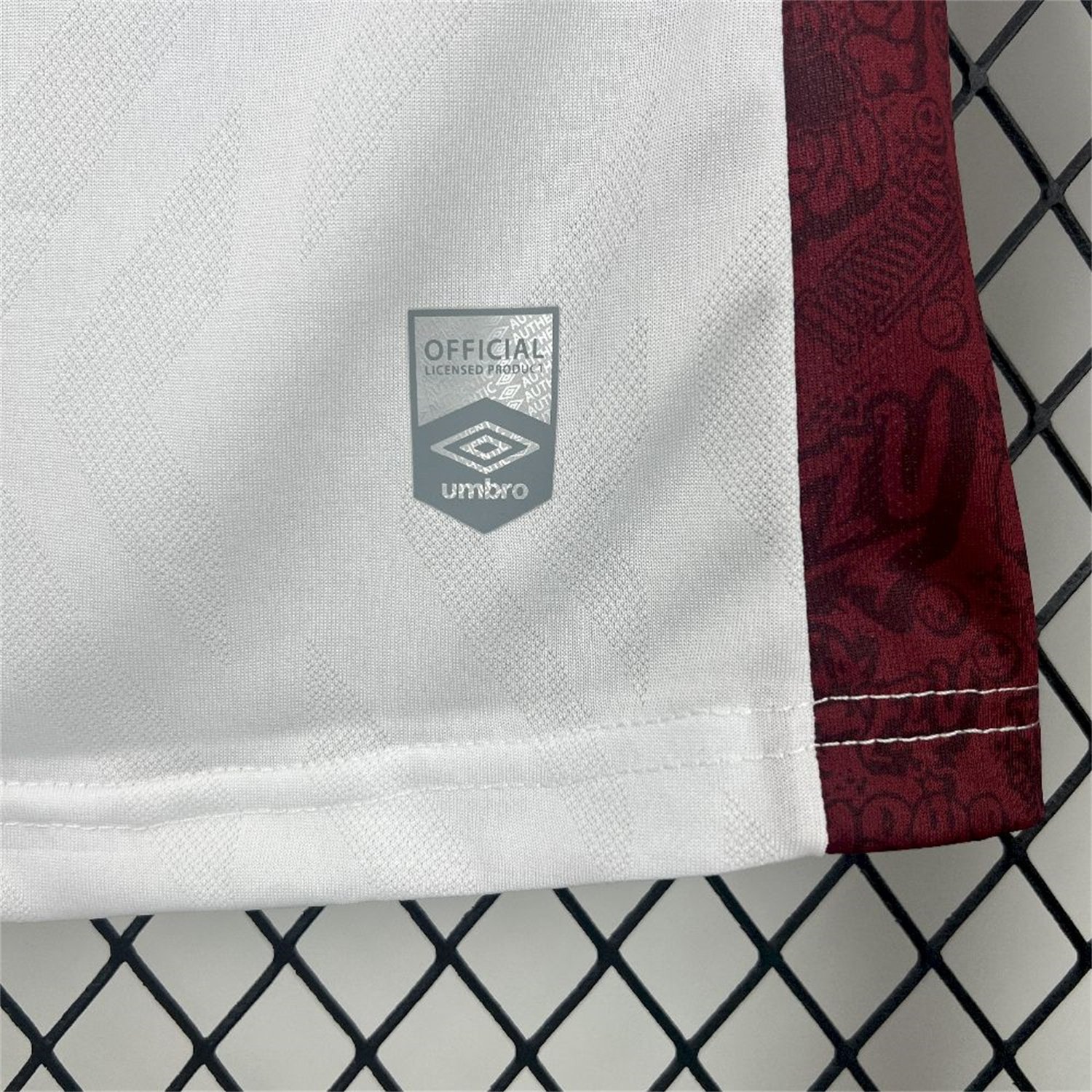 AlphaJersey-Women's Fluminense 25-26 Away Unsponsored Jersey