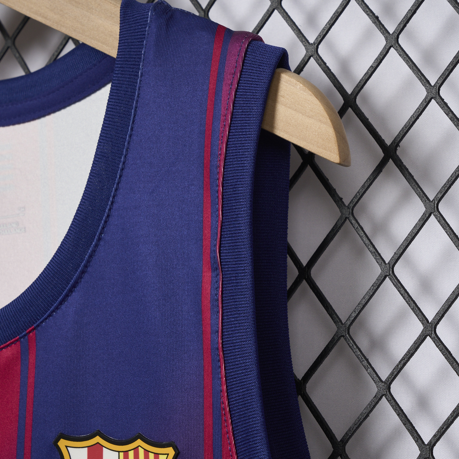 AlphaJersey-Women's Barcelona 25-26 Home Yoga Vest