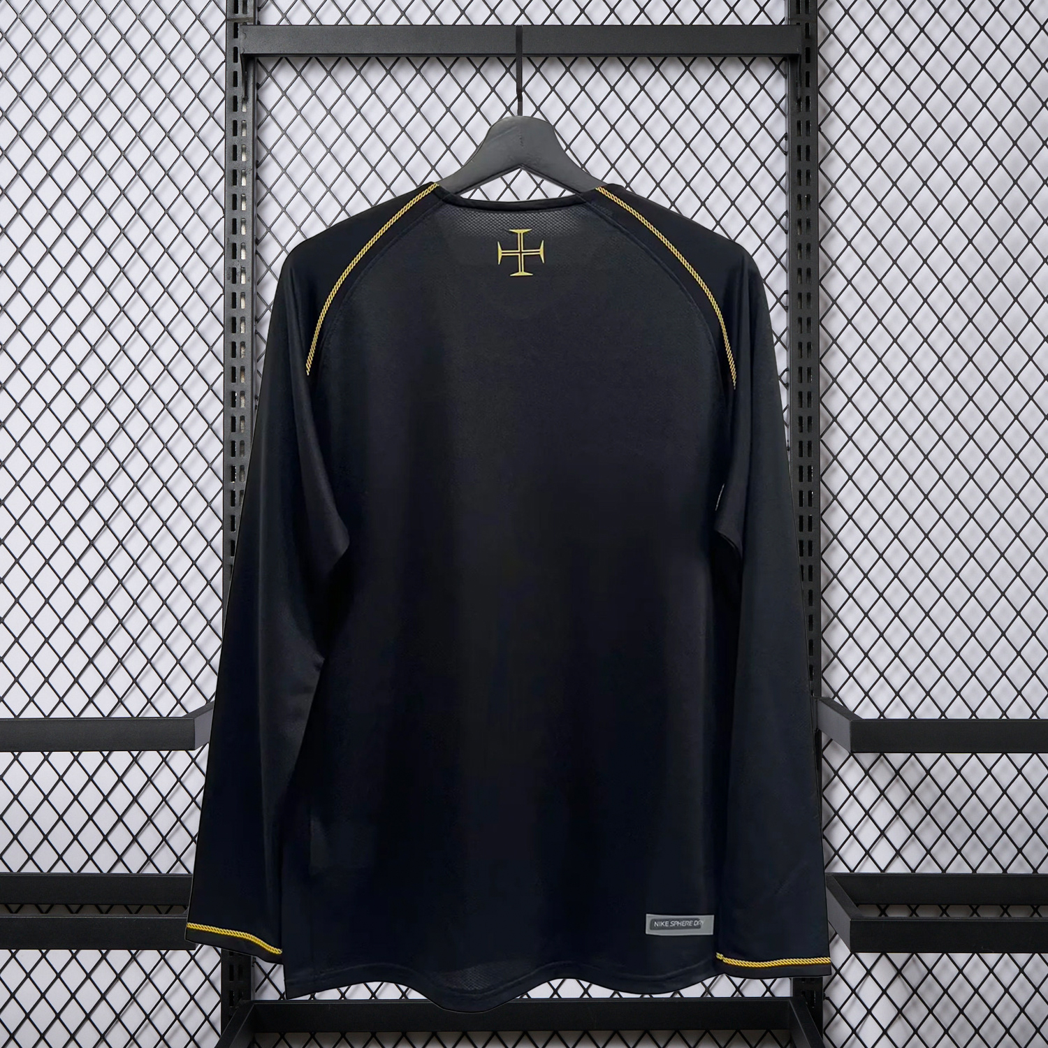 AlphaJersey-Retro Portugal 2006 Away Long Sleeves Jersey