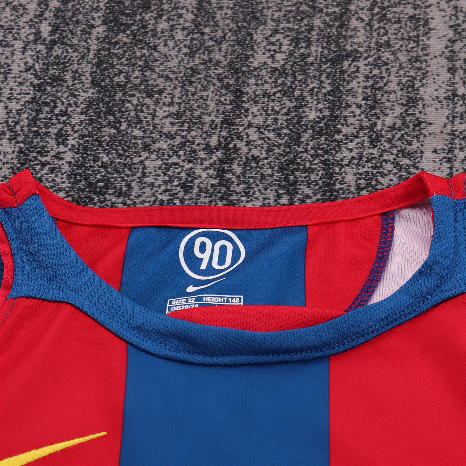 AlphaJersey-Retro Barcelona 2004-05 Home Kids Kit