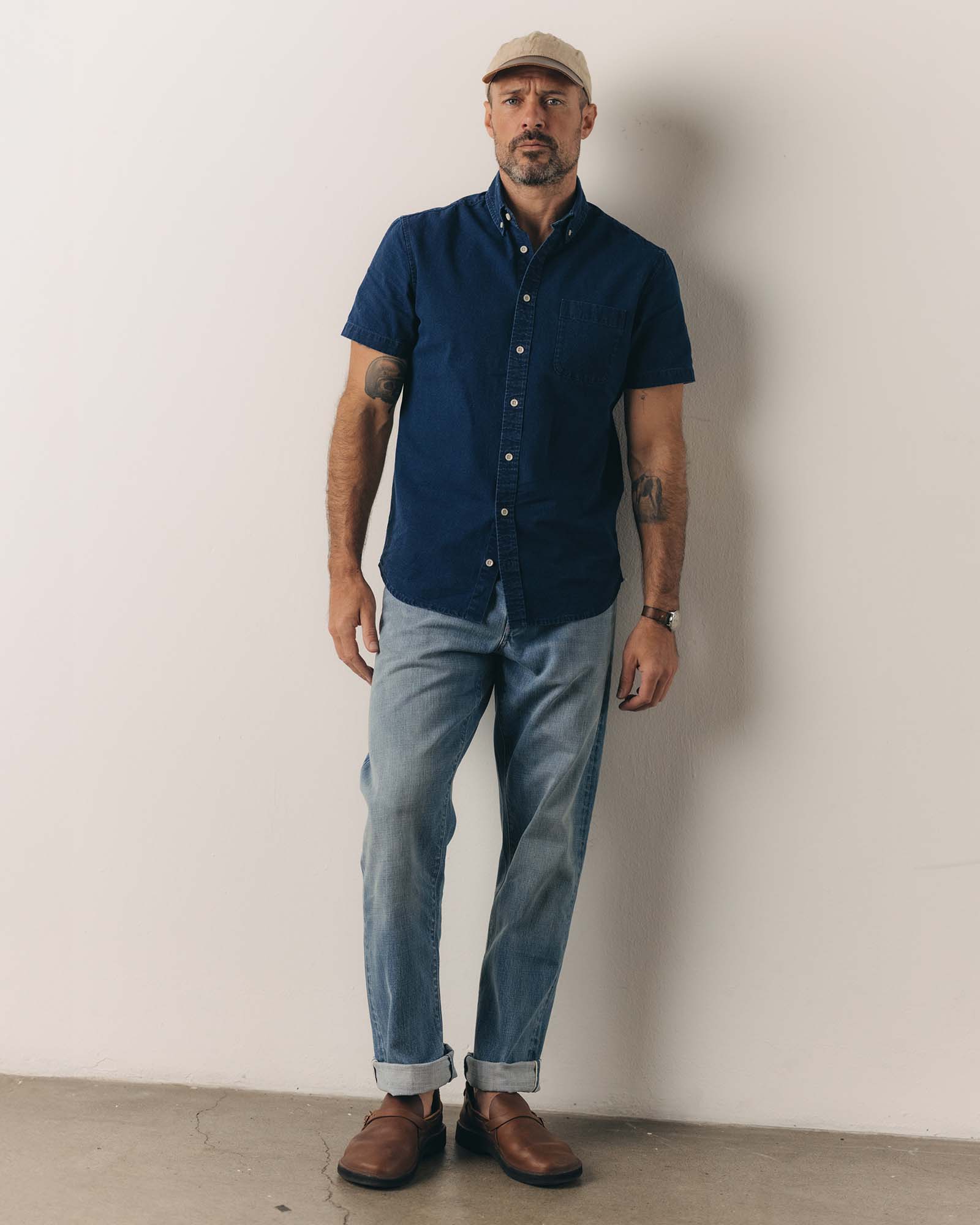 The Short Sleeve Jack in Rinsed Indigo Oxford | Modern Menswear by yycbvcnbmmnbm