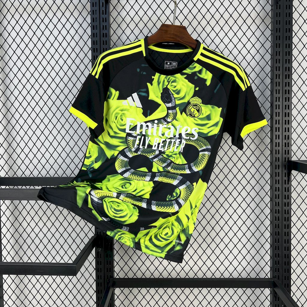 AlphaJersey-Real Madrid 25-26 Snake and Green Flowers Black Jersey - Fans Version