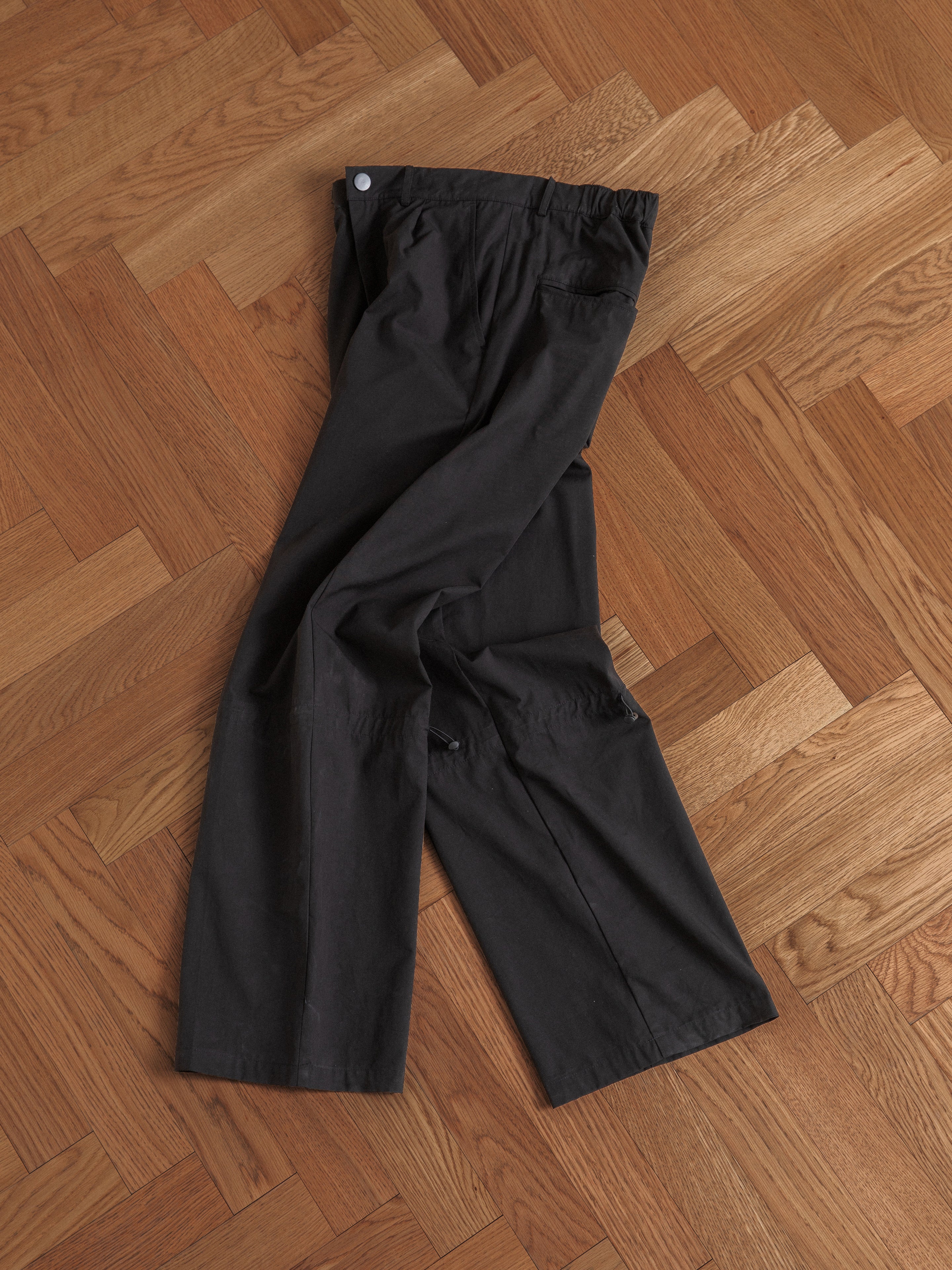 Tencel Pleated Pants | Modern Menswear by yycbvcnbmmnbm