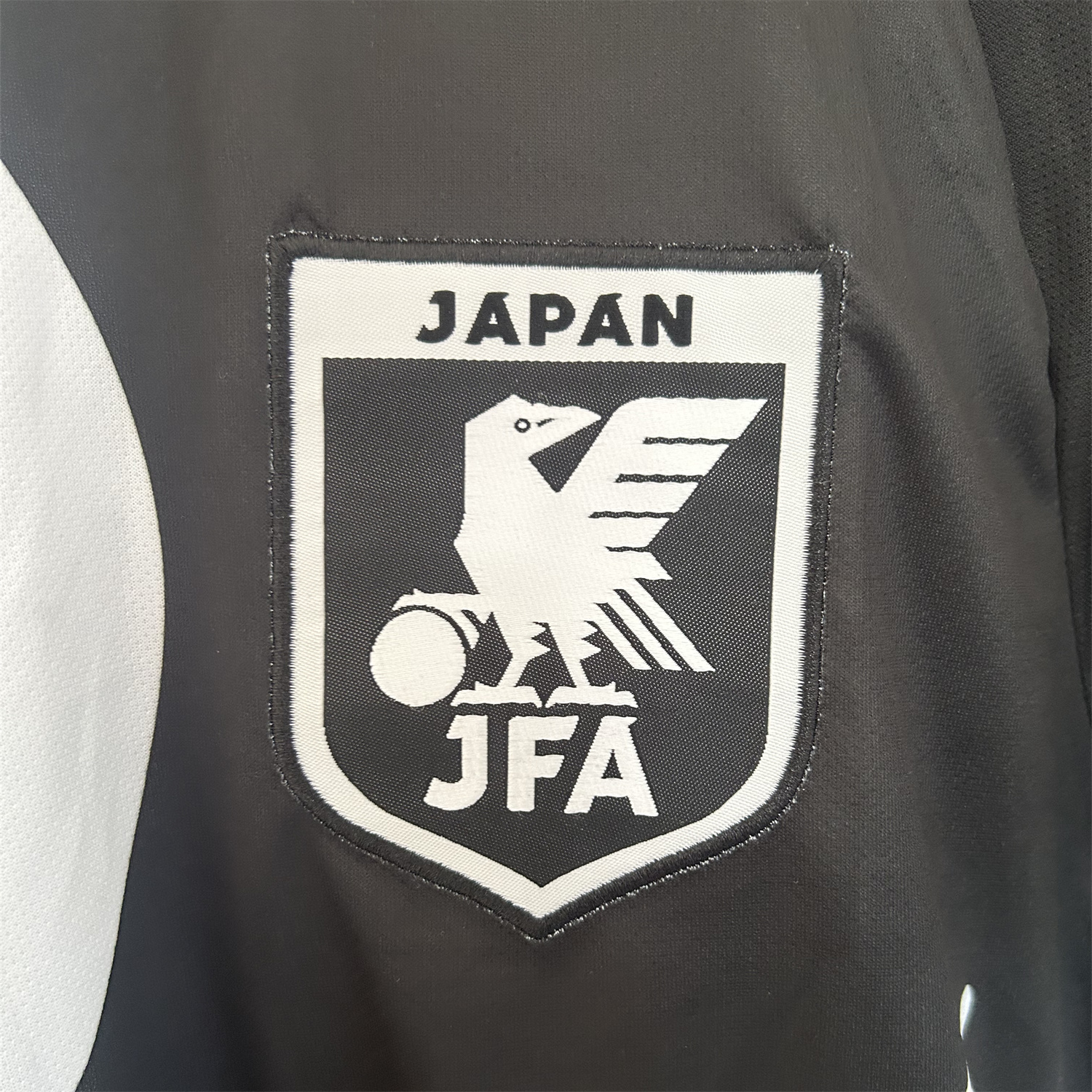 AlphaJersey-Japan 25-26 Tree Half Black And Half White Special Jersey - Fans Version