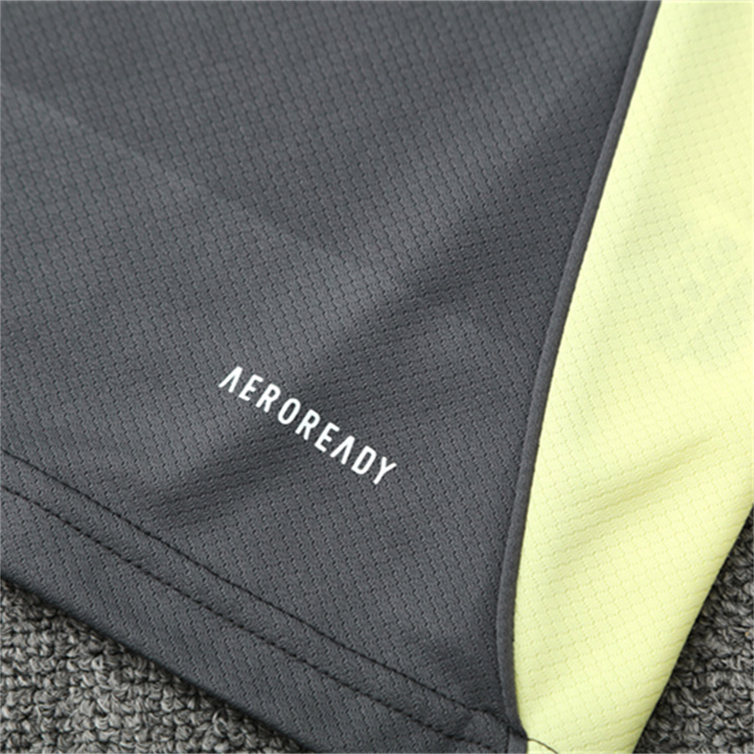 AlphaJersey-Real Madrid 25-26 Short-Sleeve Training Set - Deep Grey Top and Shorts