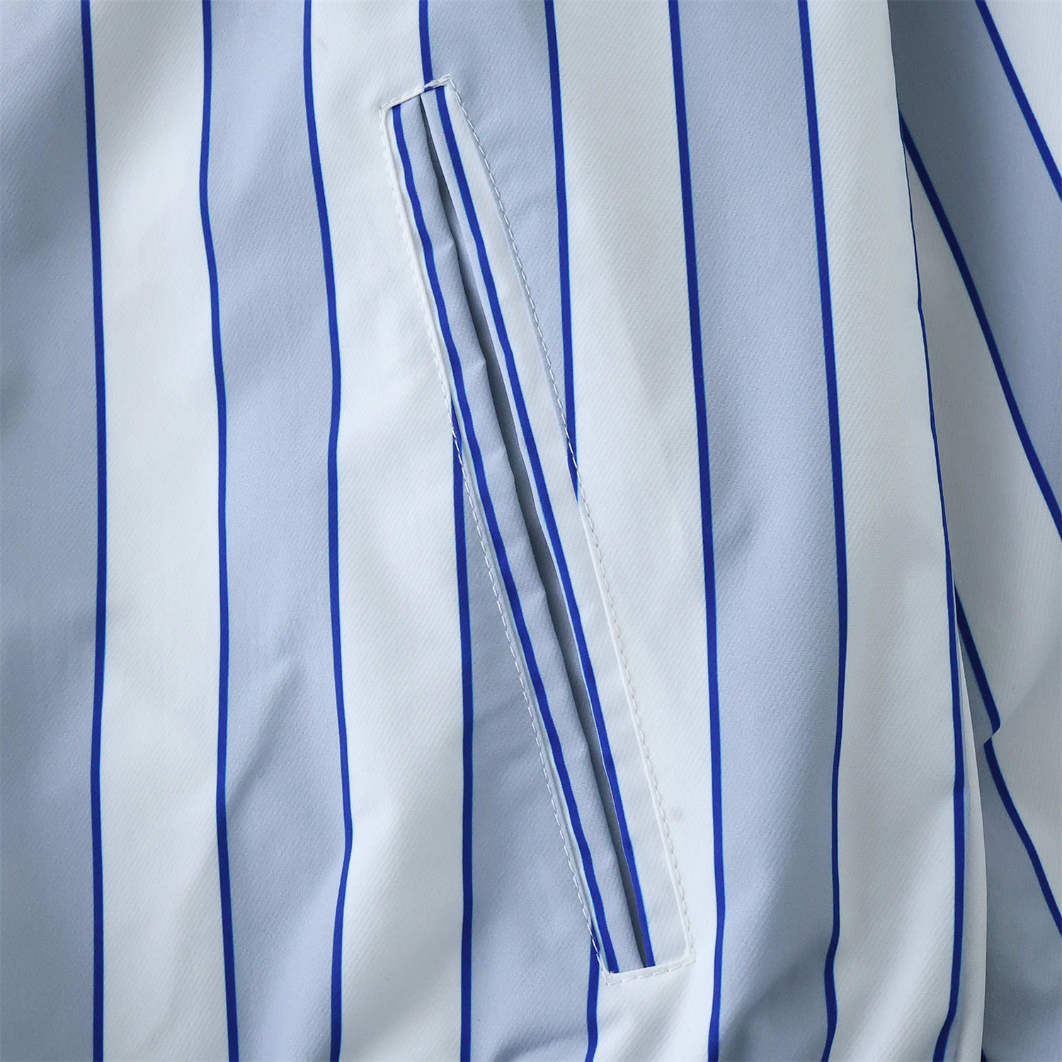 AlphaJersey-Everton 1988-89 Retro Style Double Sided Reversible Windbreaker - White & Grey
