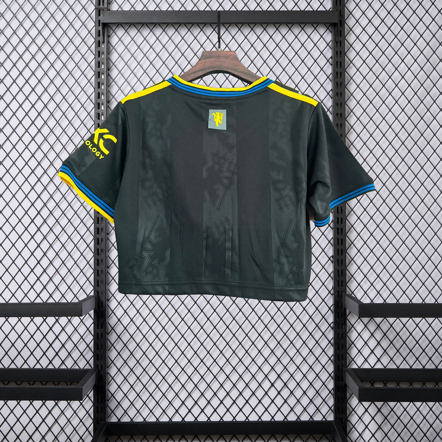 AlphaJersey-Women's Manchester United 25-26 Third Cropped Jersey