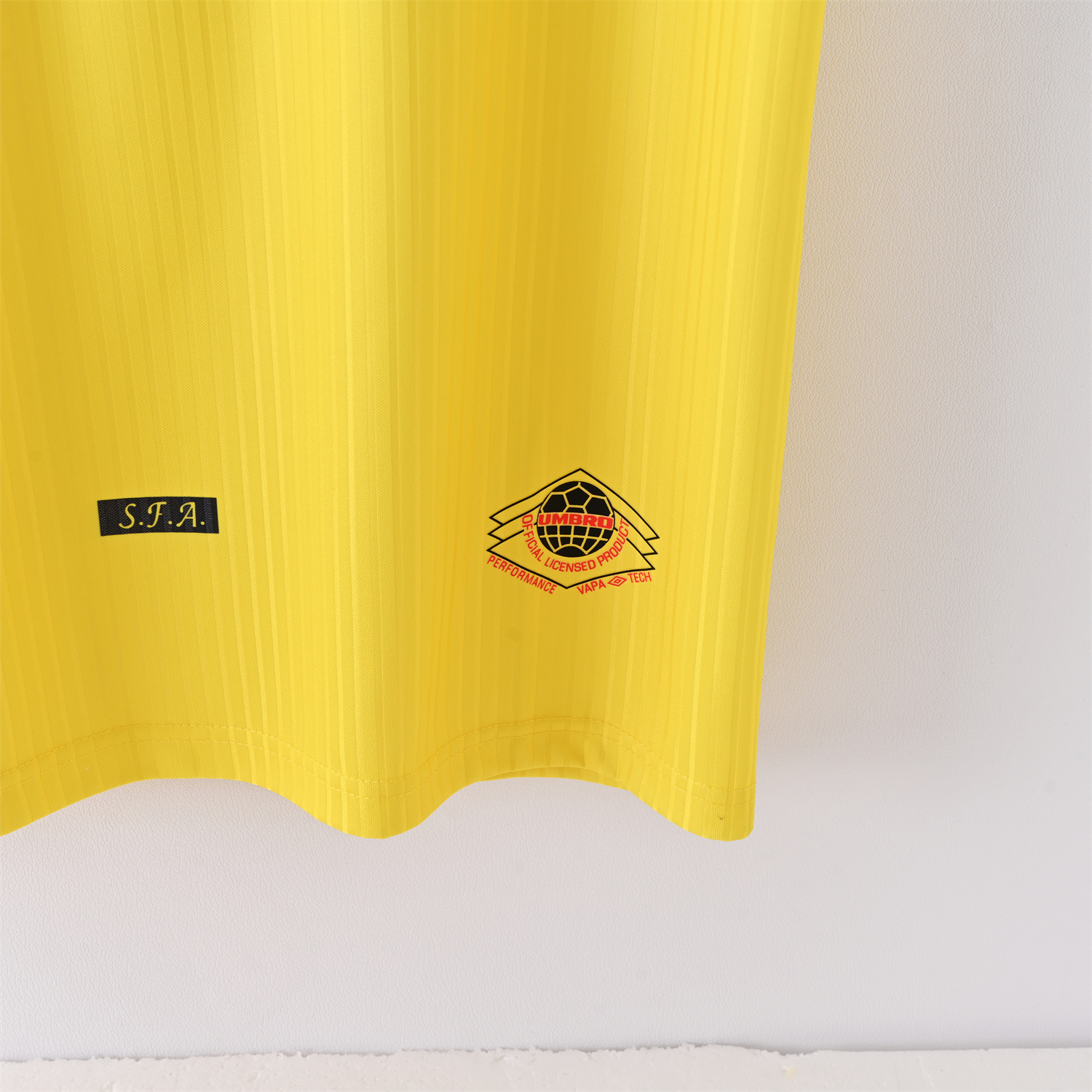 AlphaJersey-Retro S-c-o.t l.a-n.d 1996-98 Away Jersey