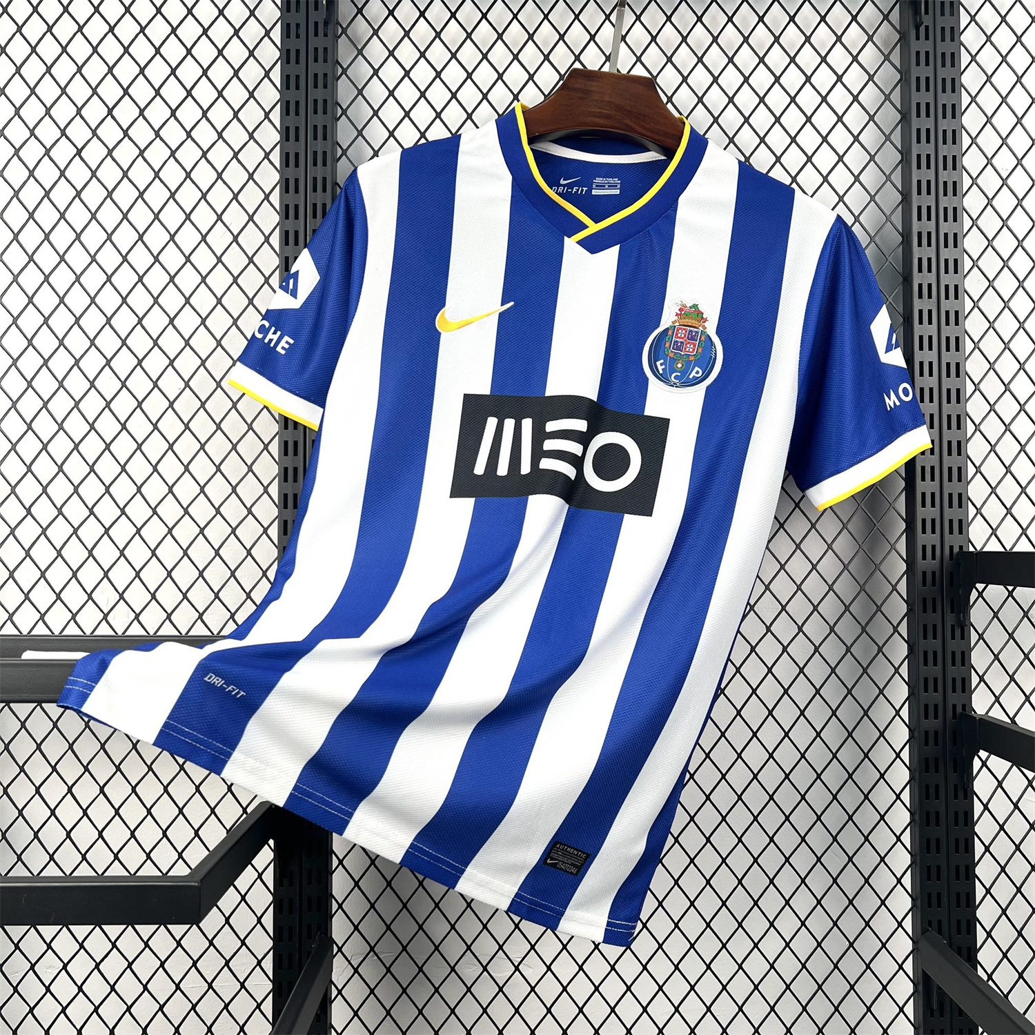 AlphaJersey-Retro Porto 2013-14 Home Jersey
