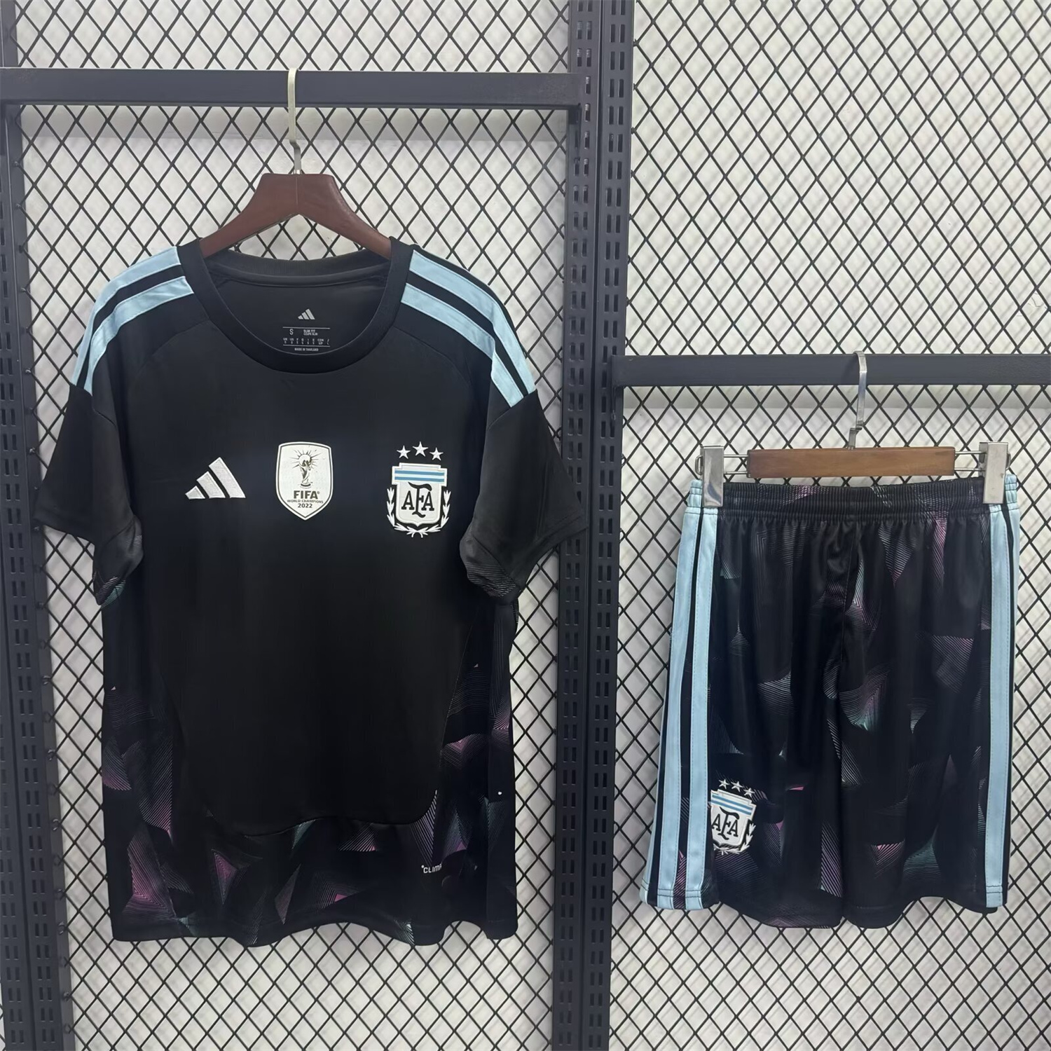 AlphaJersey-Argentina 2026 Goalkeeper Black Kids Kit