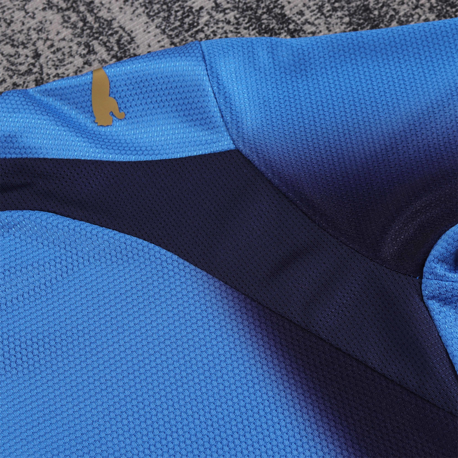 AlphaJersey-Retro Italy 2006 Home Kids Kit