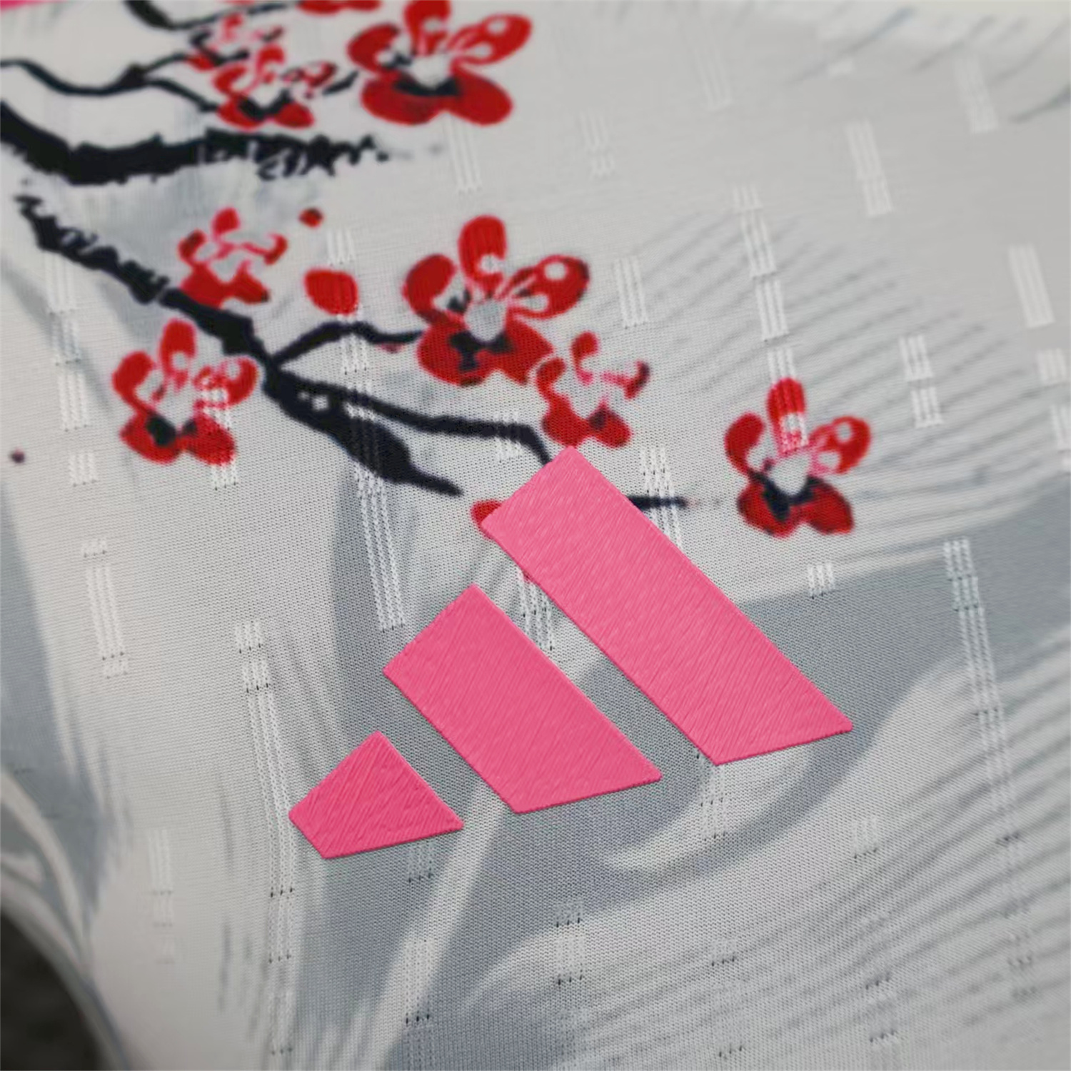 AlphaJersey-Japan 25-26 Pink And White Snow Fox Special Jersey - Player Version