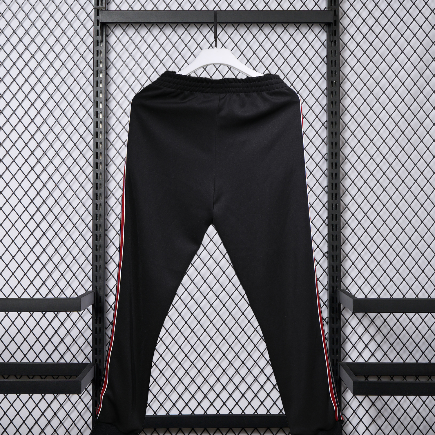 AlphaJersey-Manchester United 25-26 Red Lines Training Set - Black Top and Black Pants