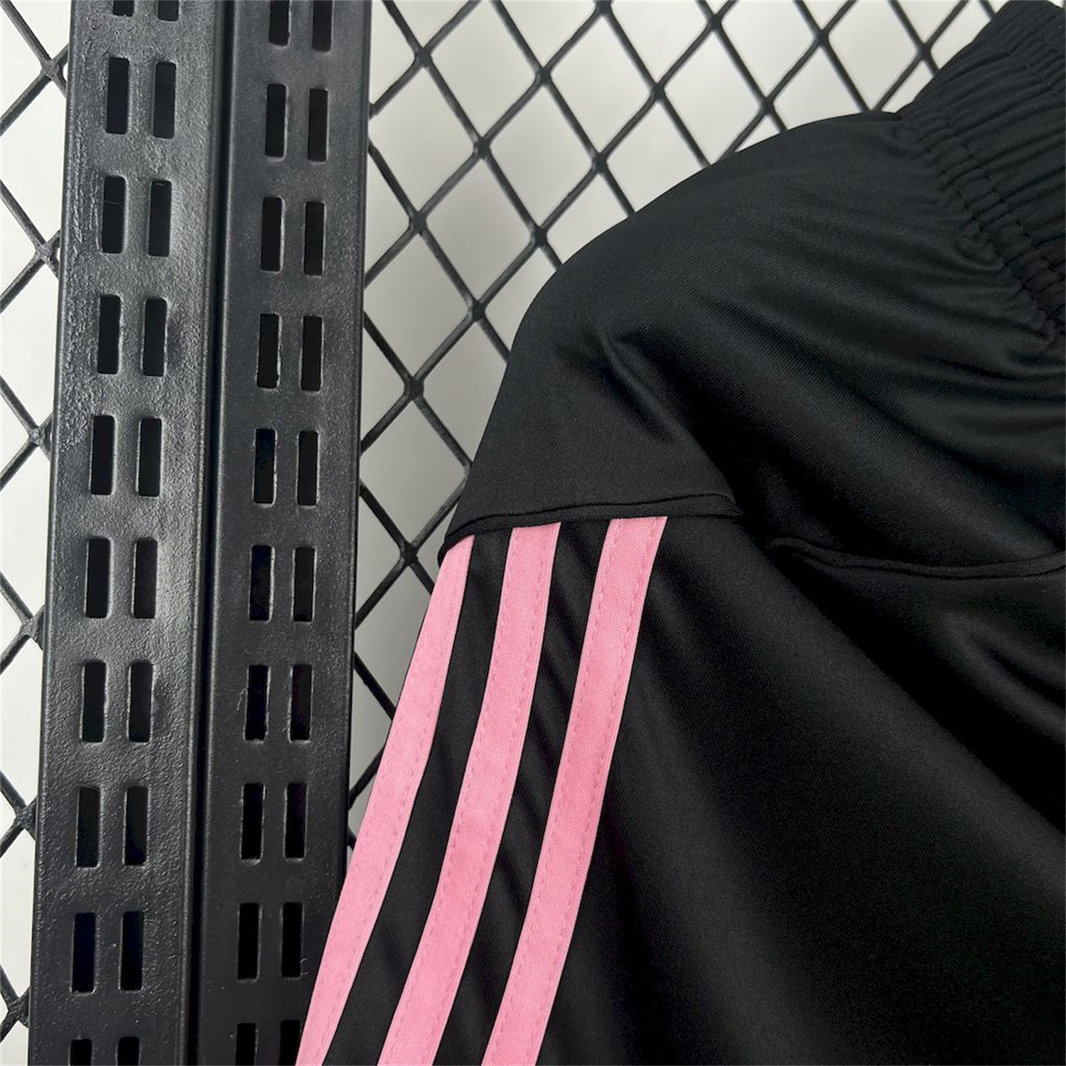 AlphaJersey-Juventus 25-26 Home Black Shorts - Fans Version