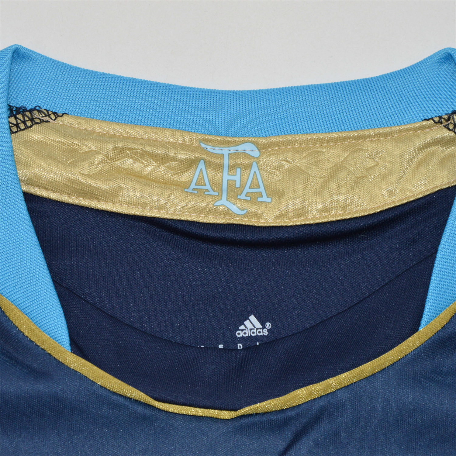 AlphaJersey-Retro Argentina 2011-13 Away Jersey