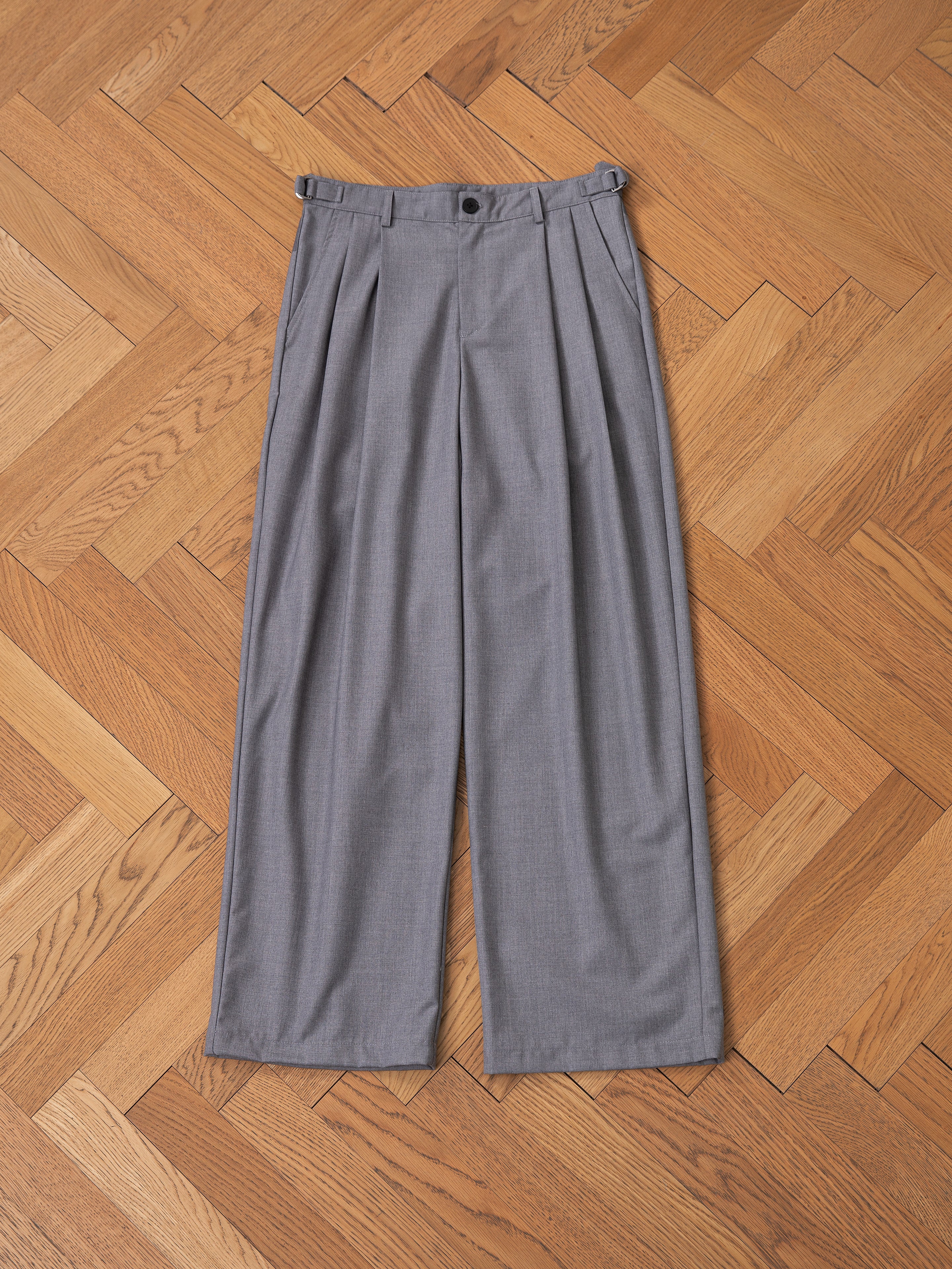 Pleated Trousers | Modern Menswear by yycbvcnbmmnbm