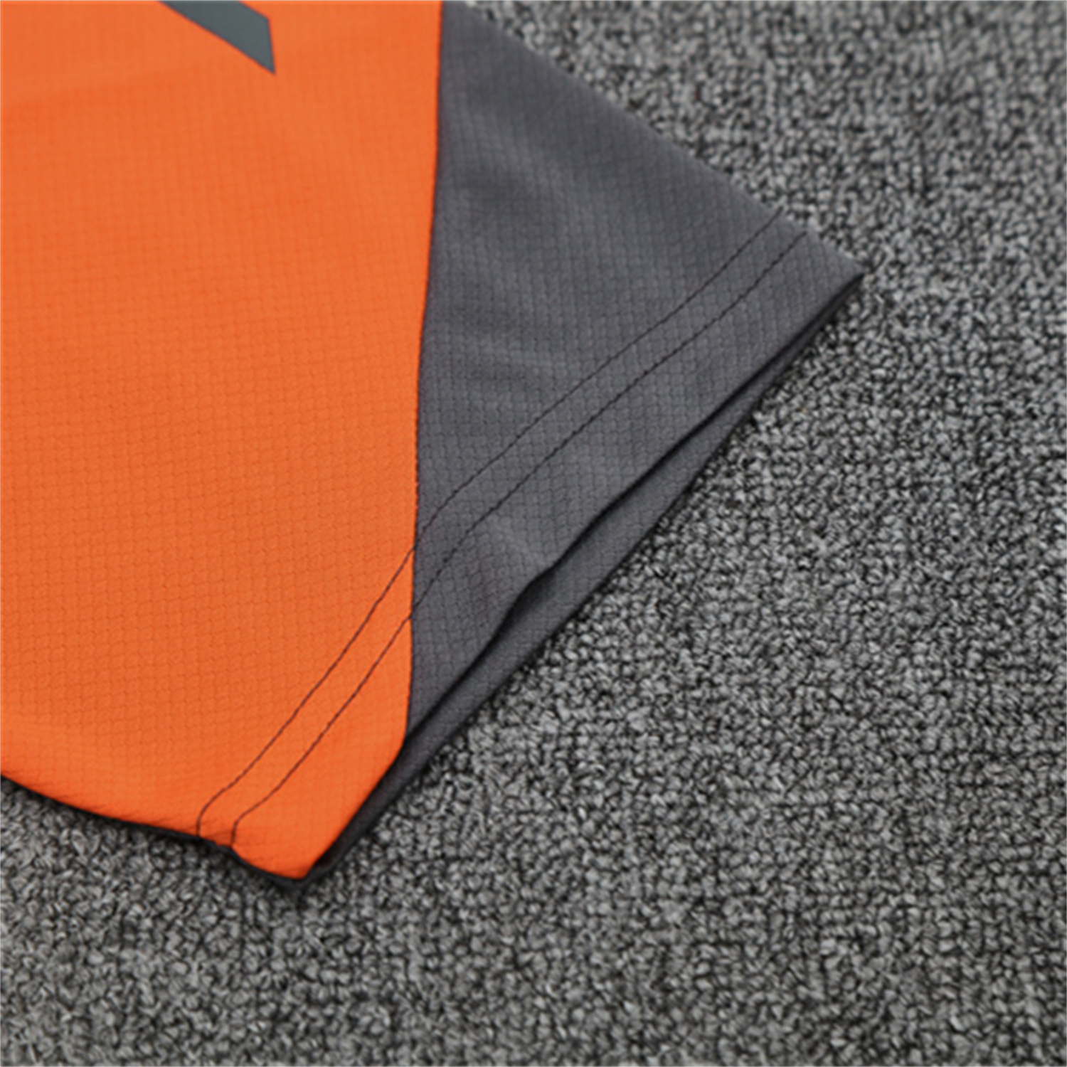 AlphaJersey-Bayern Munich 25-26 Short-Sleeve Training Set - Orange Top & Gray shorts