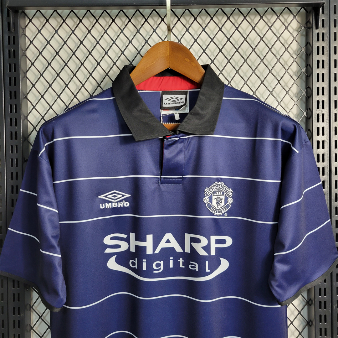 AlphaJersey-Retro Manchester United 99-00 Away Jersey