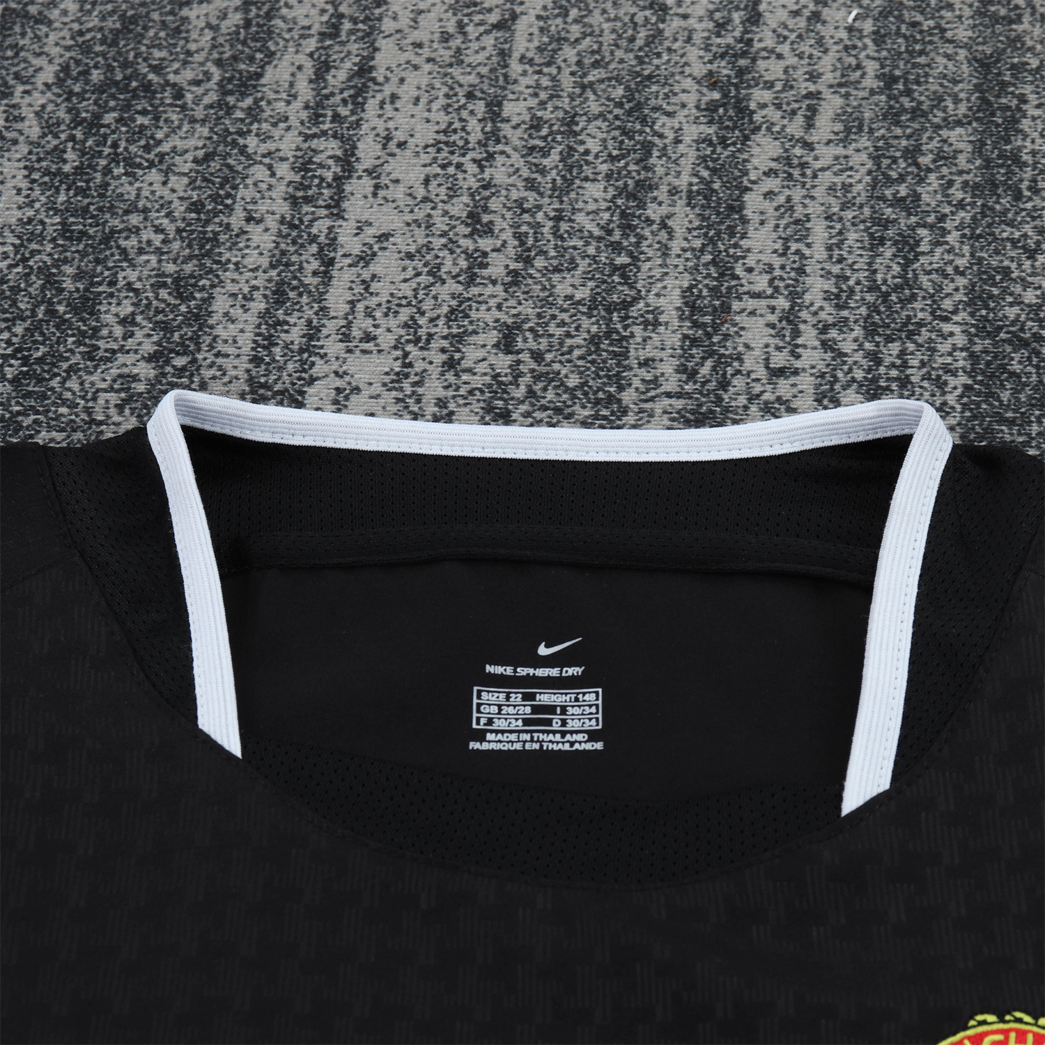 AlphaJersey-Retro Manchester United 2003-04 Away Kids Kit