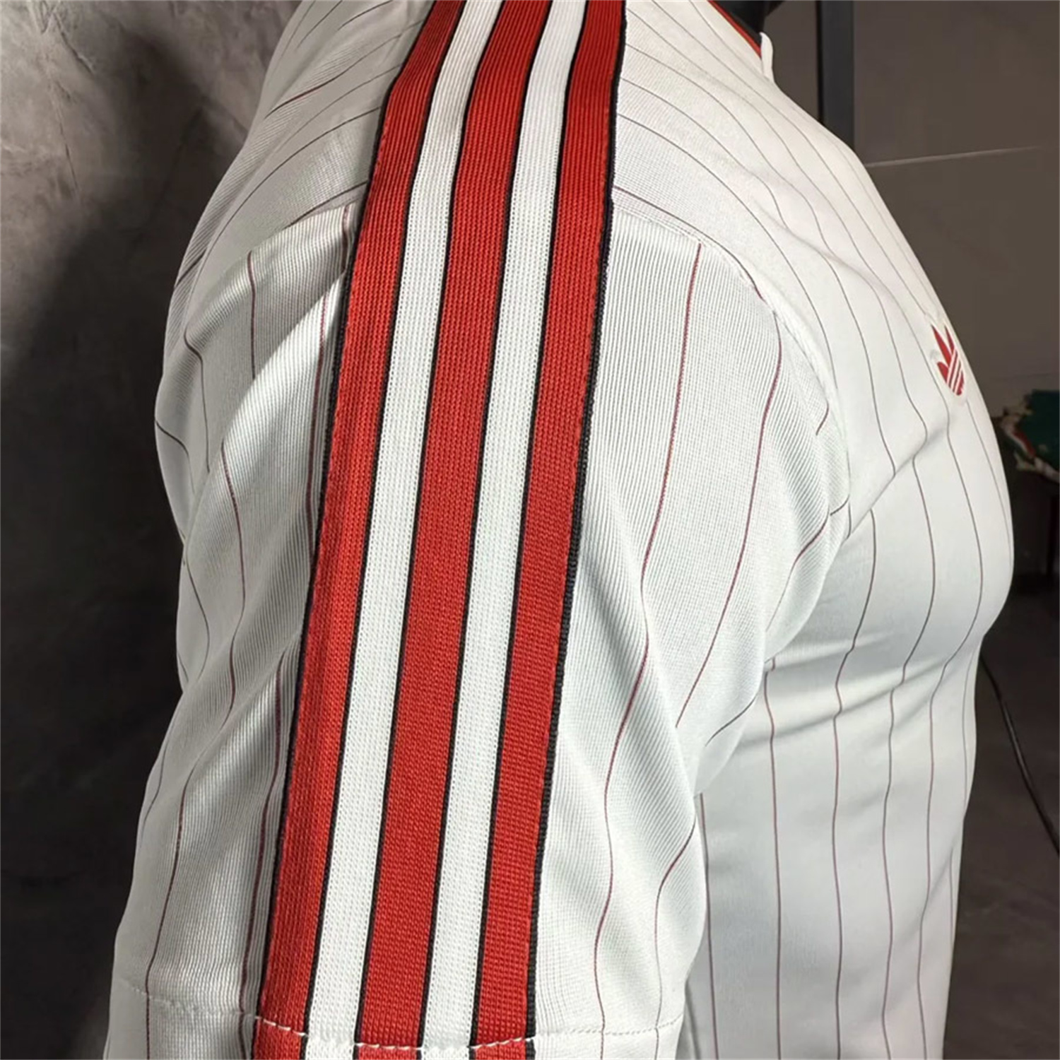 AlphaJersey-Manchester United 25-26 Trefoil Red Lines White Travel Jersey - Player Version