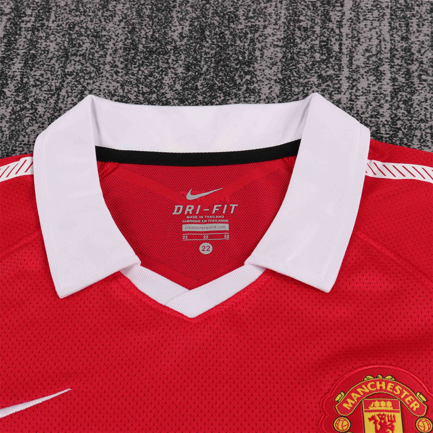 AlphaJersey-Retro Manchester United 2010-11 Home Kids Kit