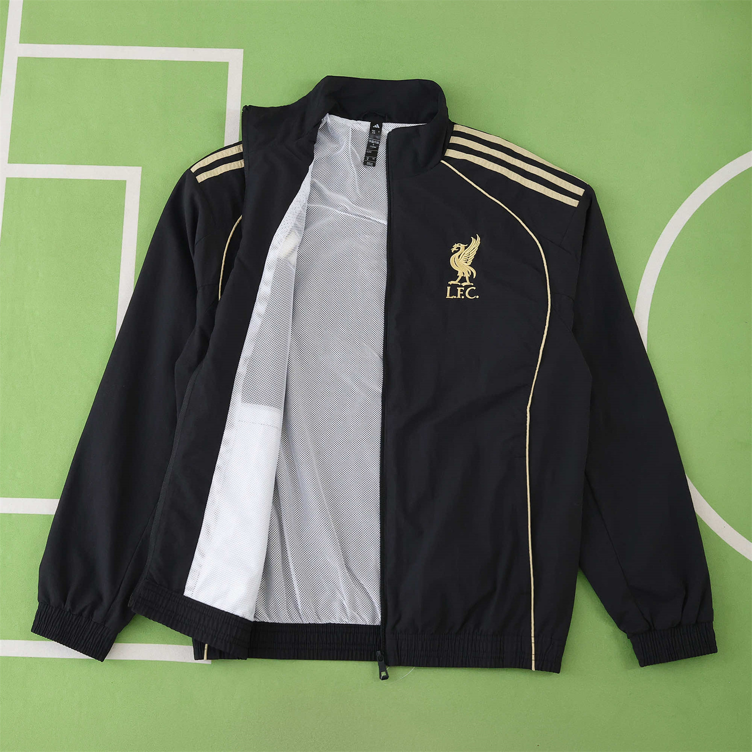 AlphaJersey-Liver.pool 25-26 Throwback Windbreaker Jacket - Black
