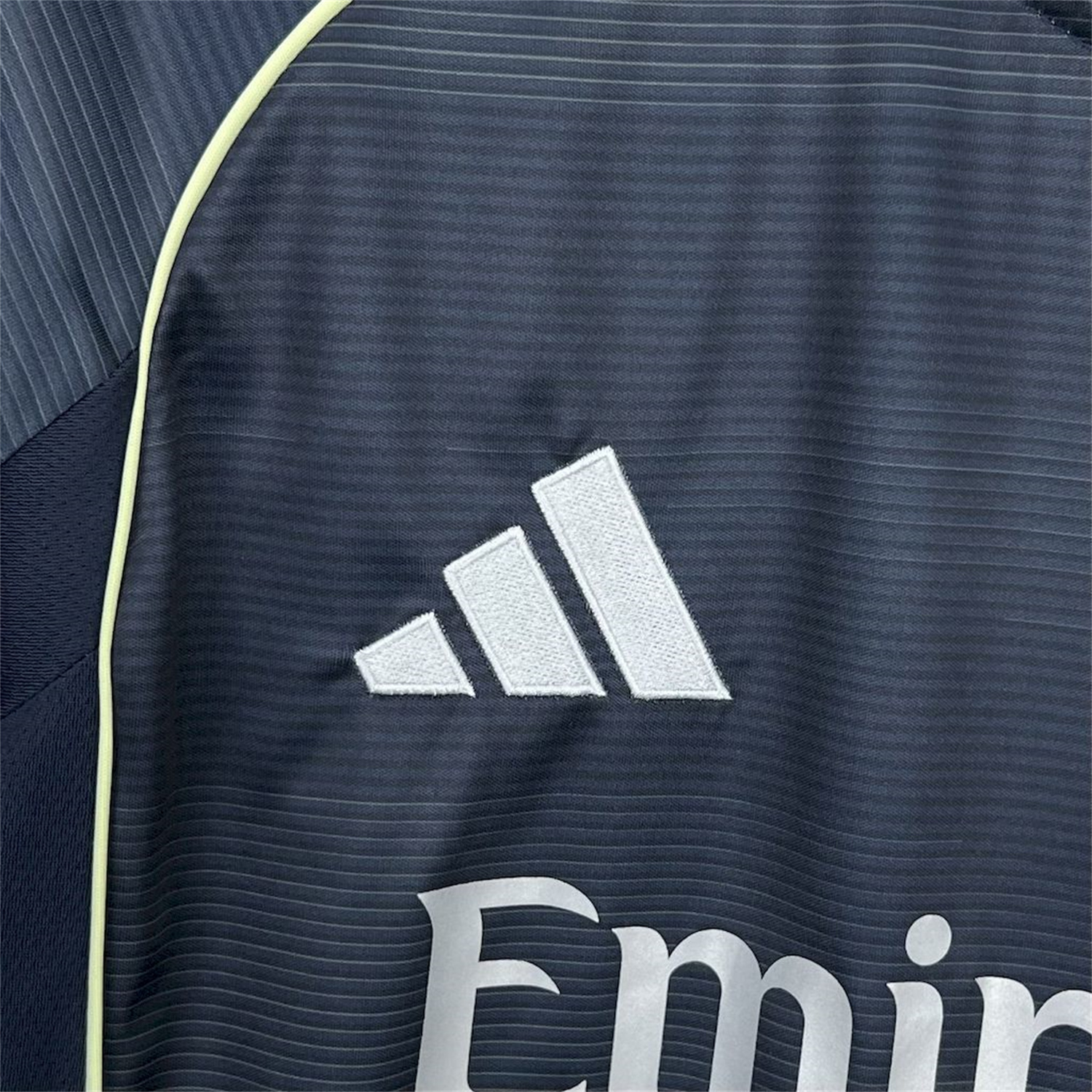 AlphaJersey-Real Madrid 25-26 Away Long Sleeves Jersey - Fans Version