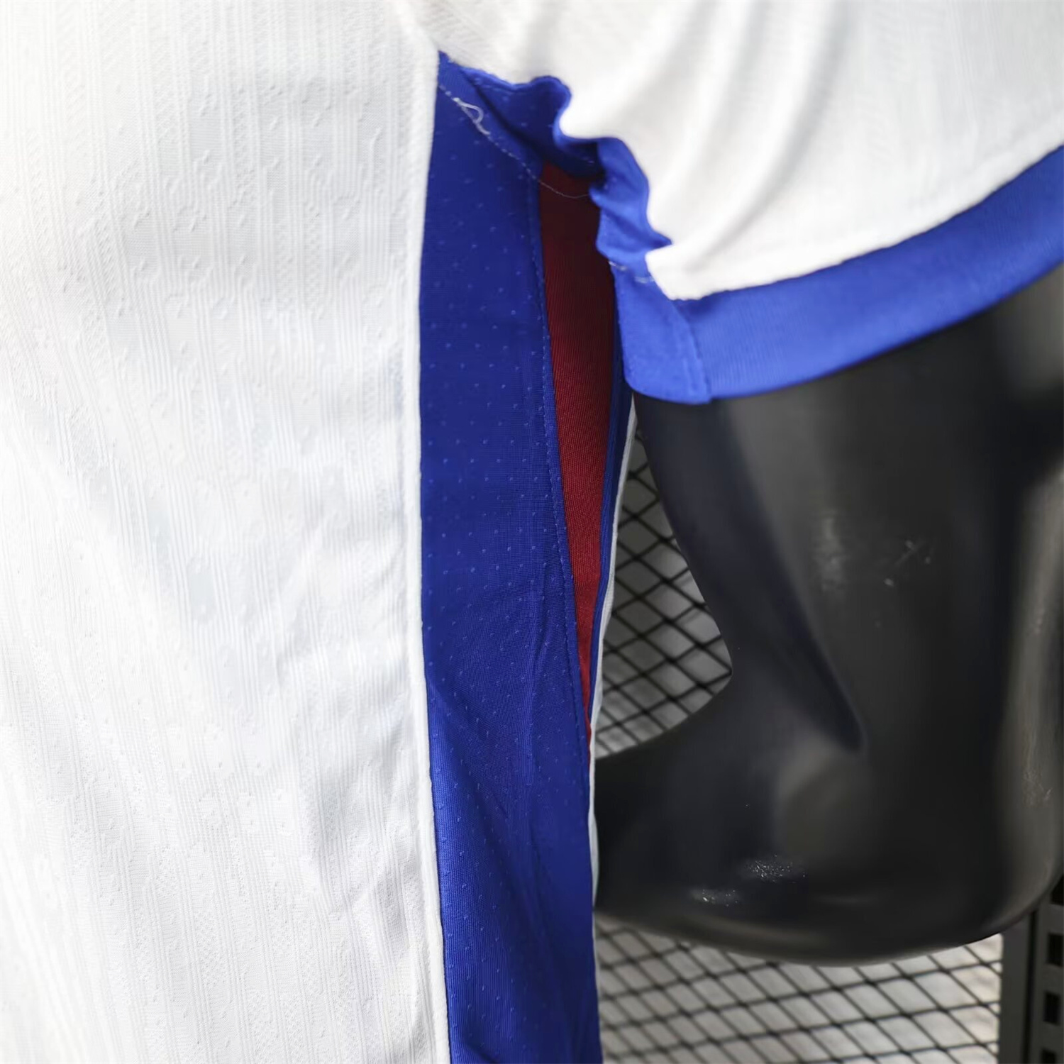AlphaJersey-Barcelona 25-26 Red And Blue Vertical Stripes Special White Jersey - Player Version