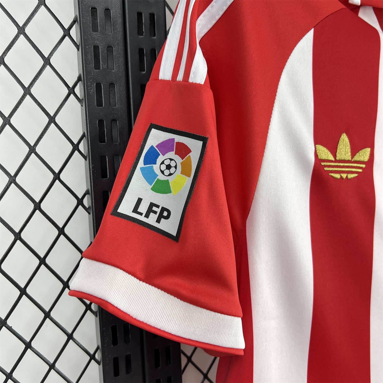 AlphaJersey-Granada CF 25-26 Retro Style Red Polo Jersey - Fans Version