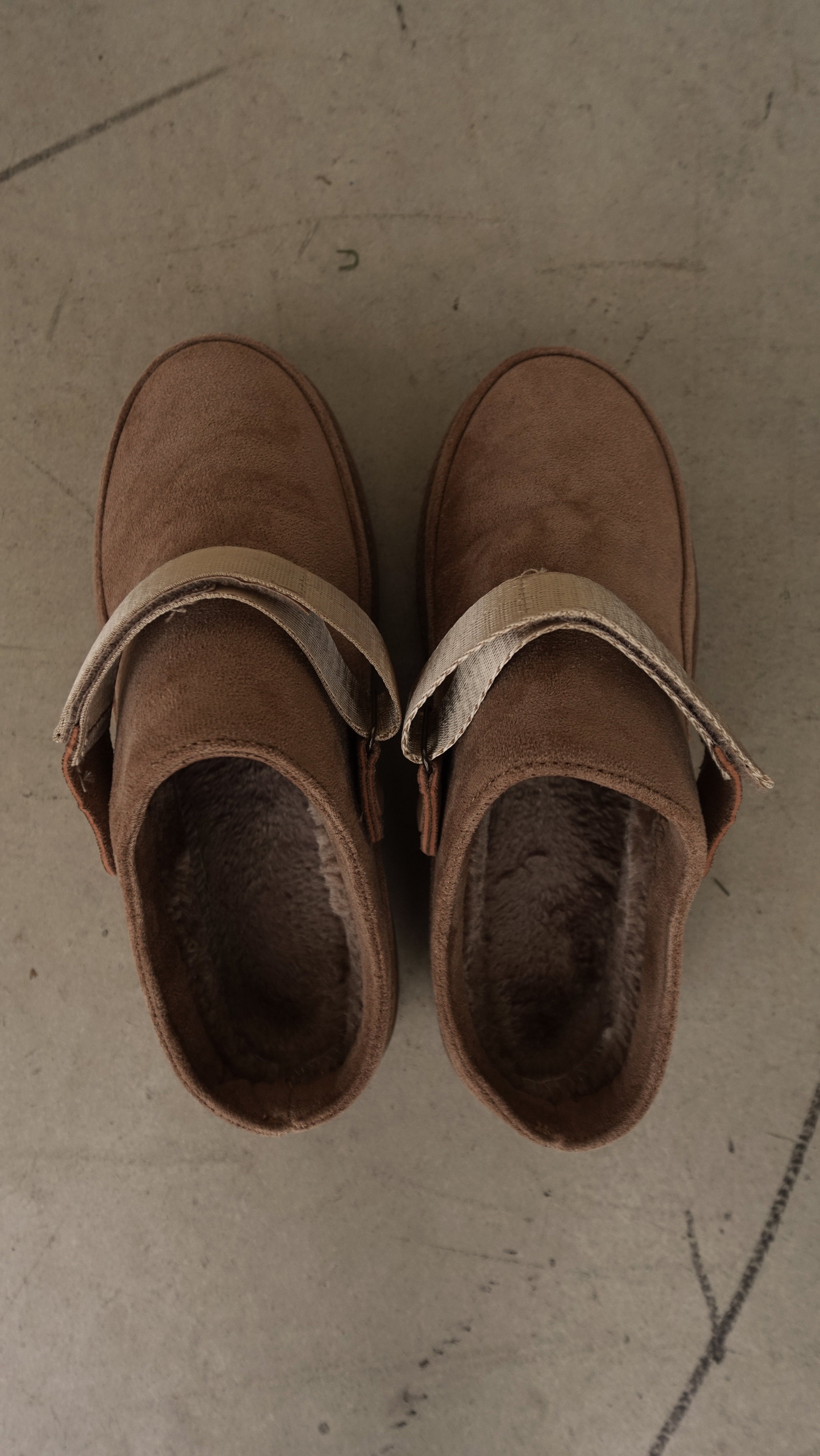 Slip On Faux-Fur Lined Mules | Elegant Women's Fashion by coolavocek