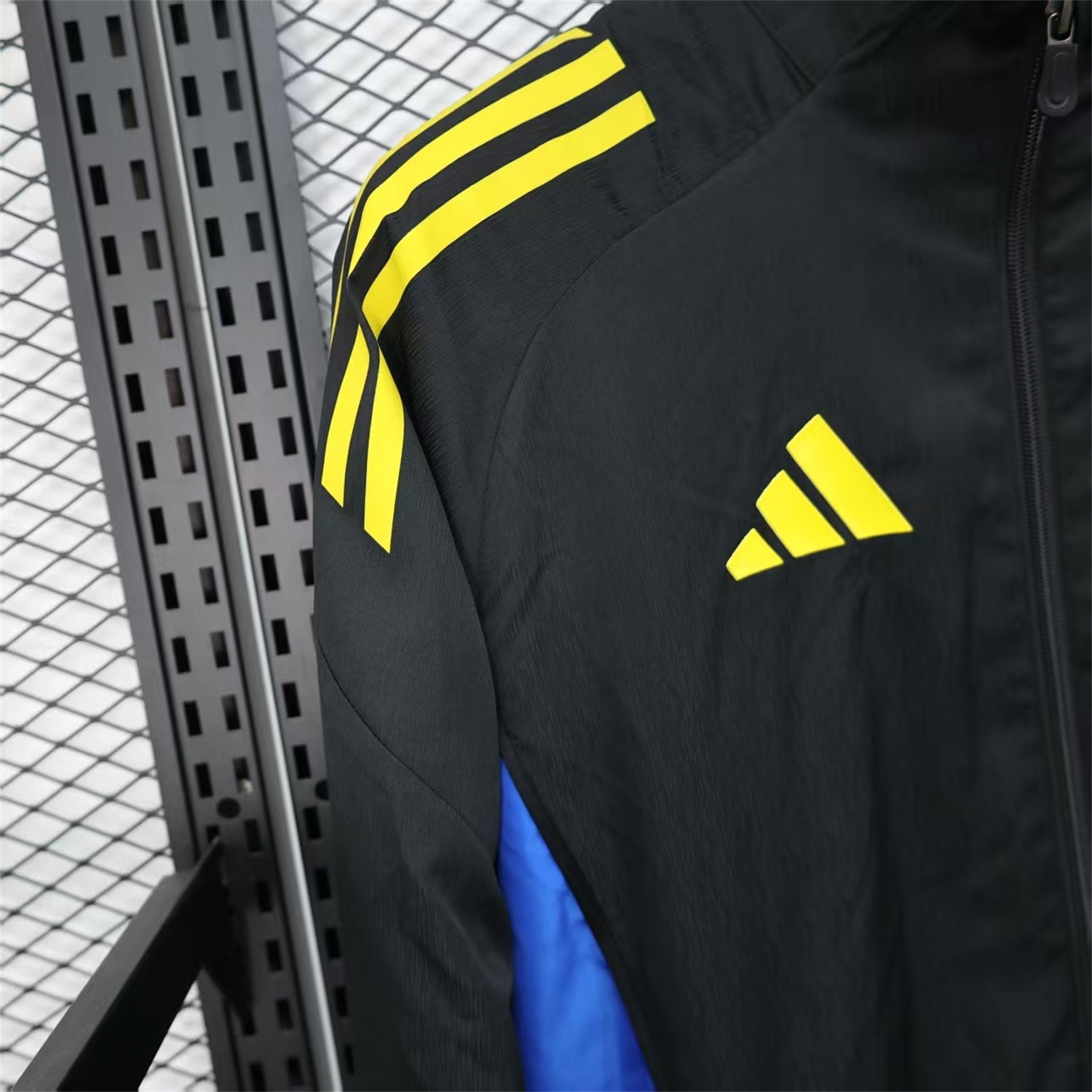 AlphaJersey-Manchester United 25-26 Black Windbreaker Jacket