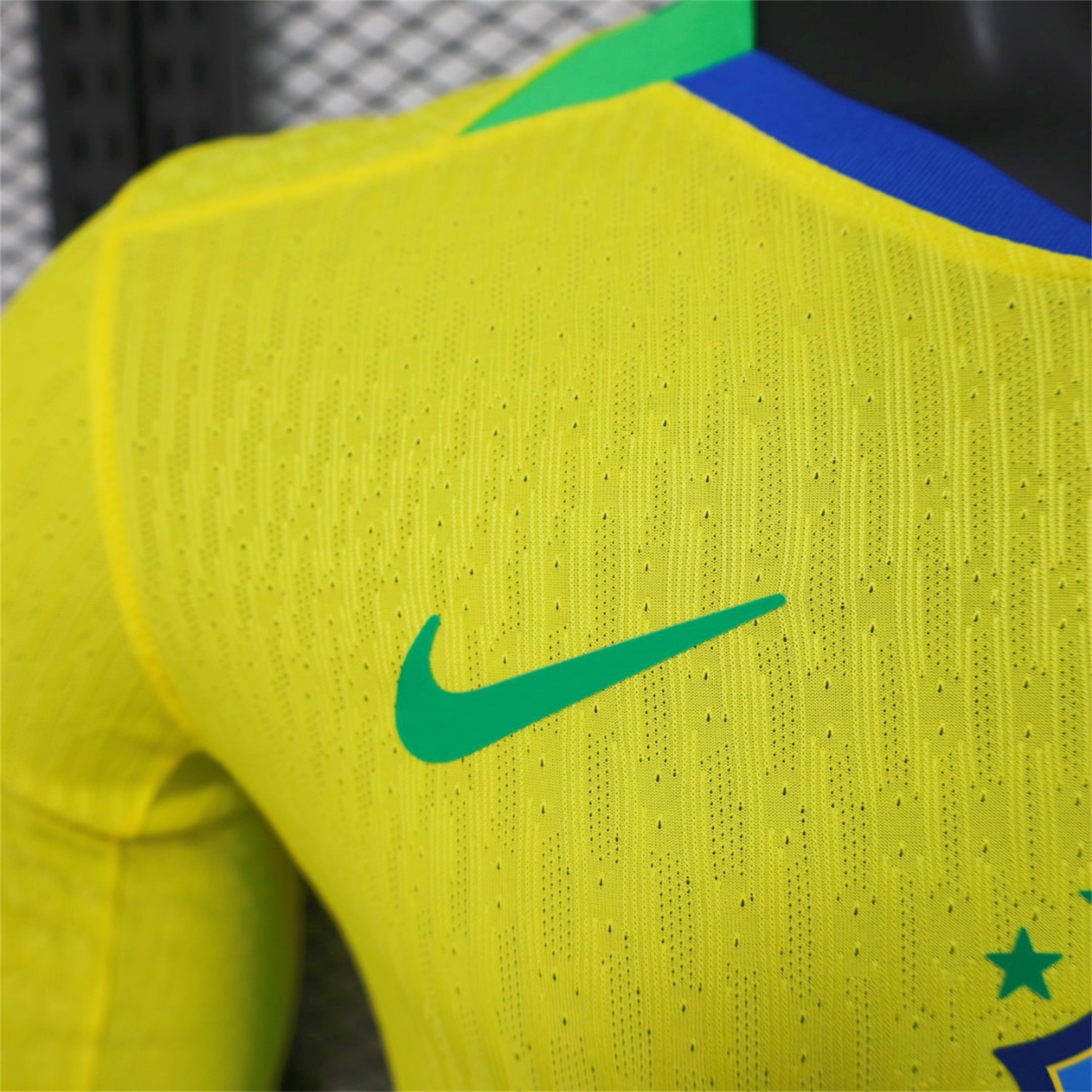 AlphaJersey-Brazil 2025 Women's Team Home Long Sleeves Jersey - Men's Player Version