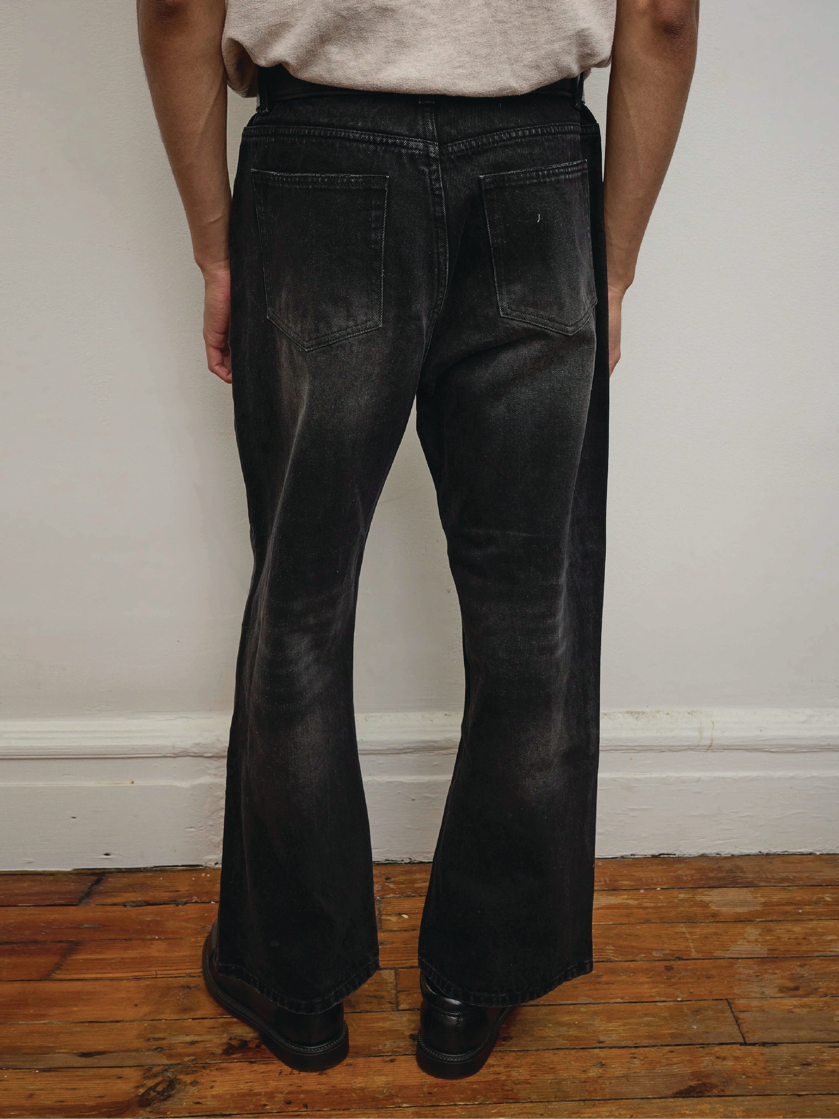 Flare Jeans | Modern Menswear by yycbvcnbmmnbm