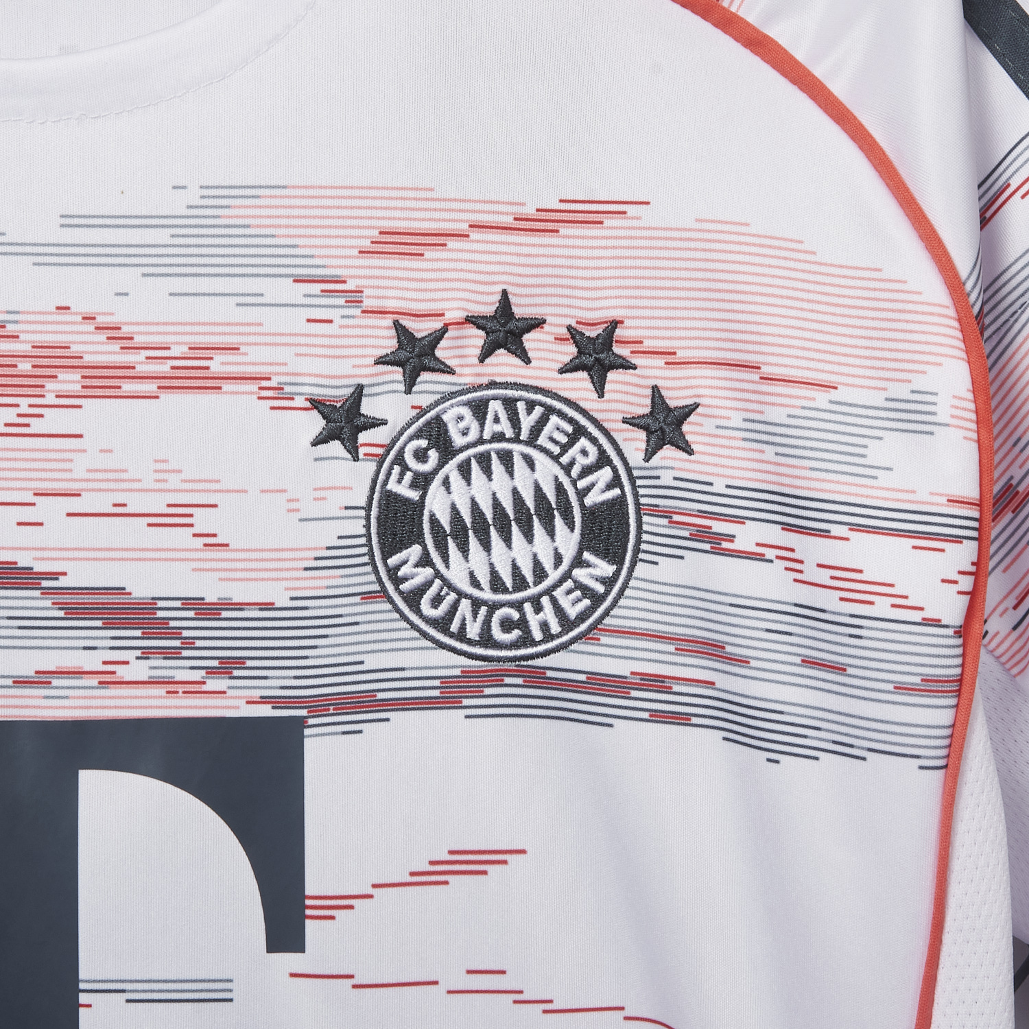 AlphaJersey-【MÜLLER 25 Pattern】Bayern Munich 25-26 Away Jersey - Fans Version