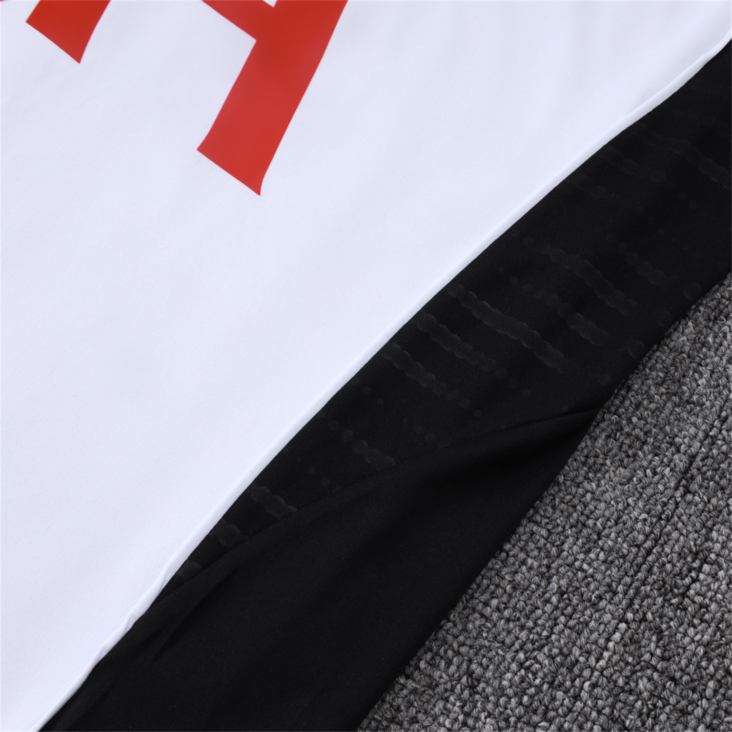 AlphaJersey-Liver.pool 25-26 Vest Training Set - White Vest & Black Shorts