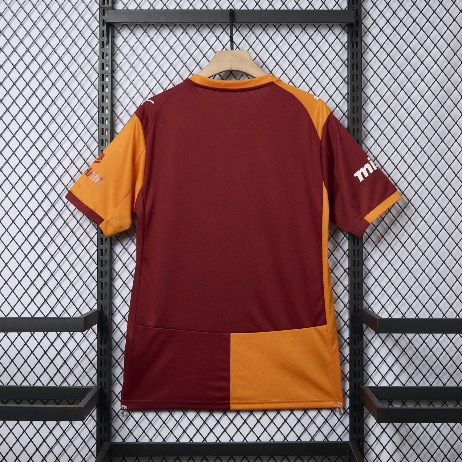 AlphaJersey-Galatasaray 25-26 Home Jersey with Five Stars - Fans Version