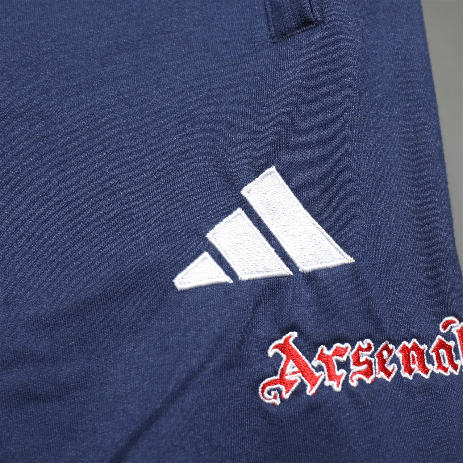AlphaJersey-Arsenal 25-26 Pure Color Training Hoodie Set - Deep Blue Hoodie and Deep Blue Pants
