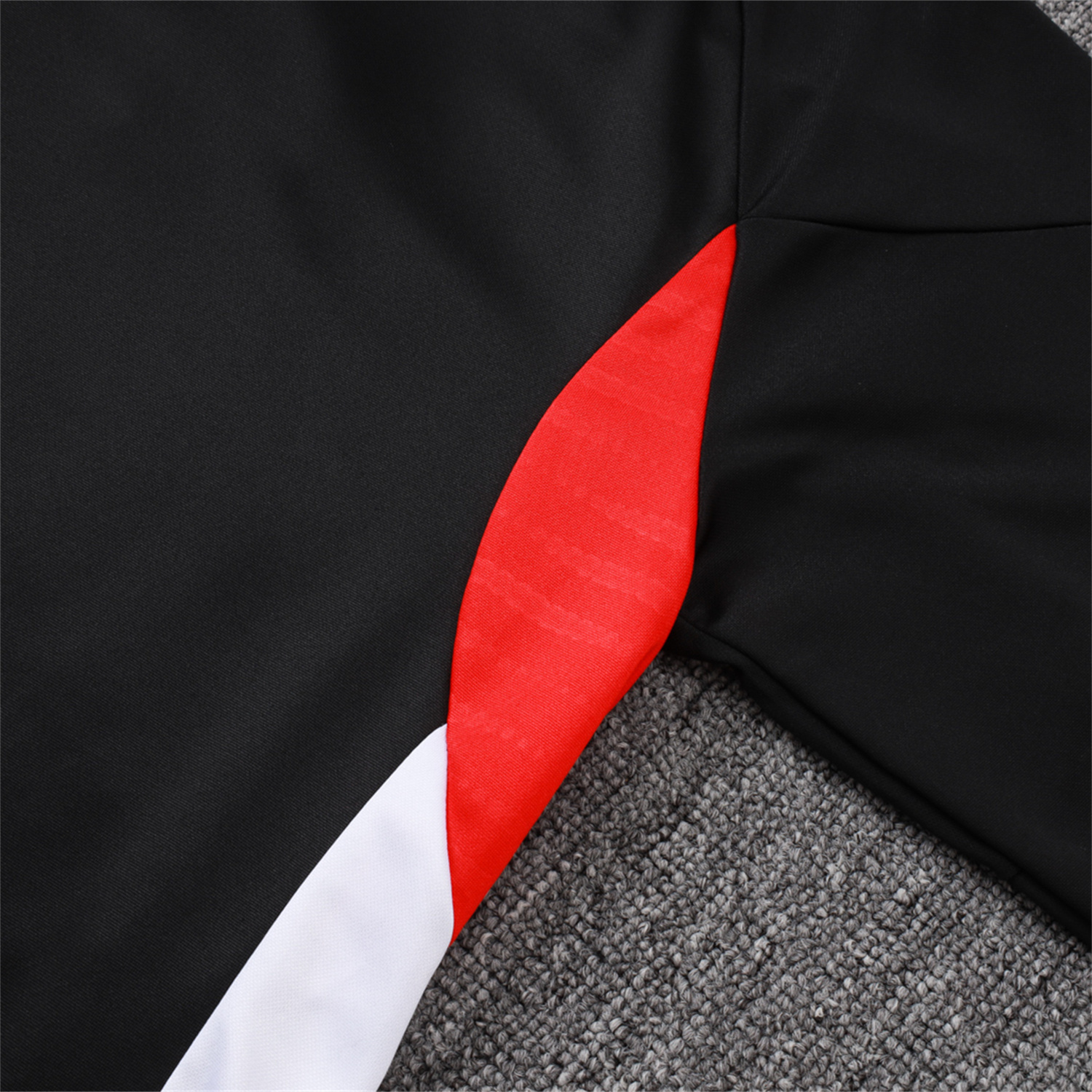 AlphaJersey-Bayern Munich 25-26 Long Sleeves Training Set - Black Top & Pants with Orange Badge