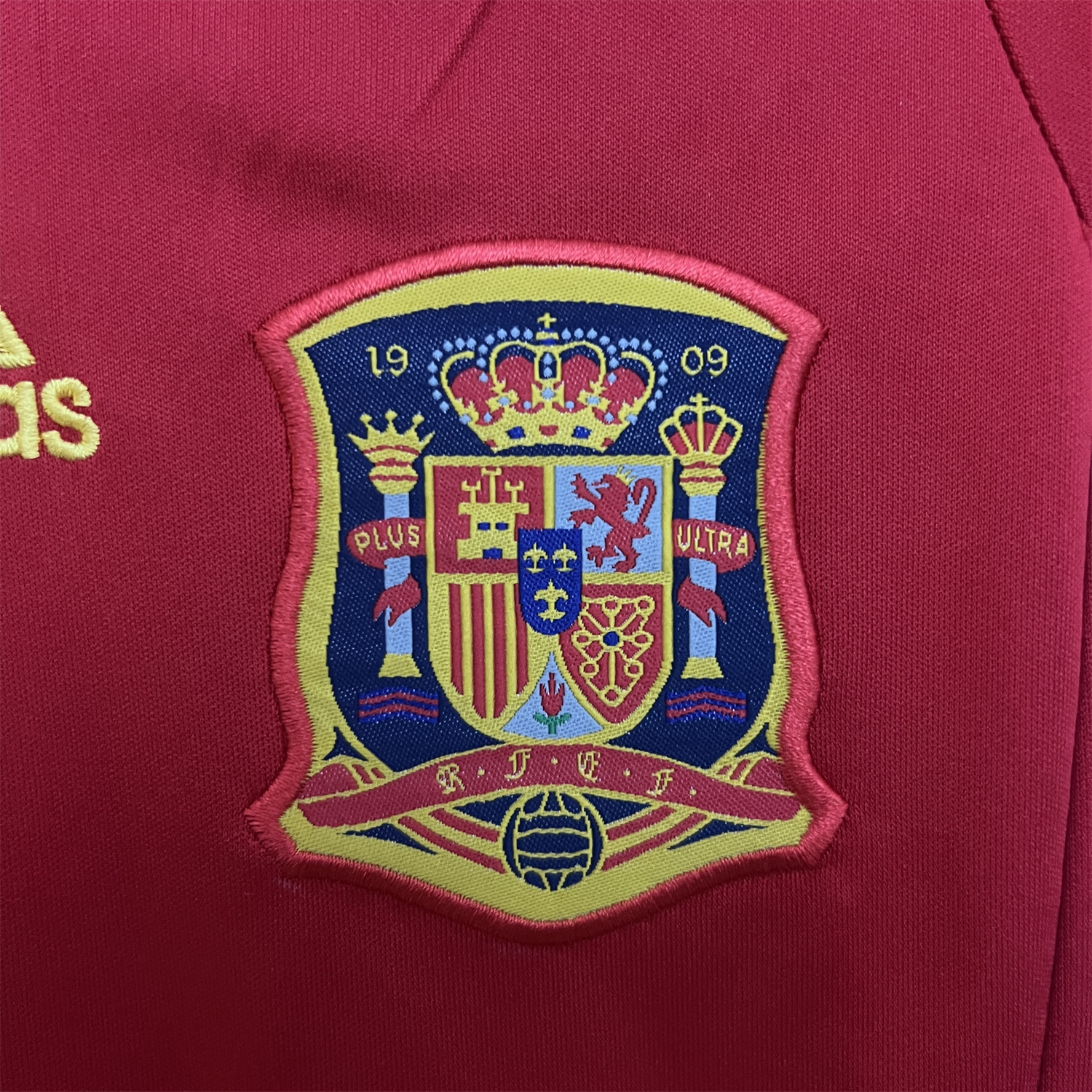 AlphaJersey-Retro Spain 2010 Home Kids Kit