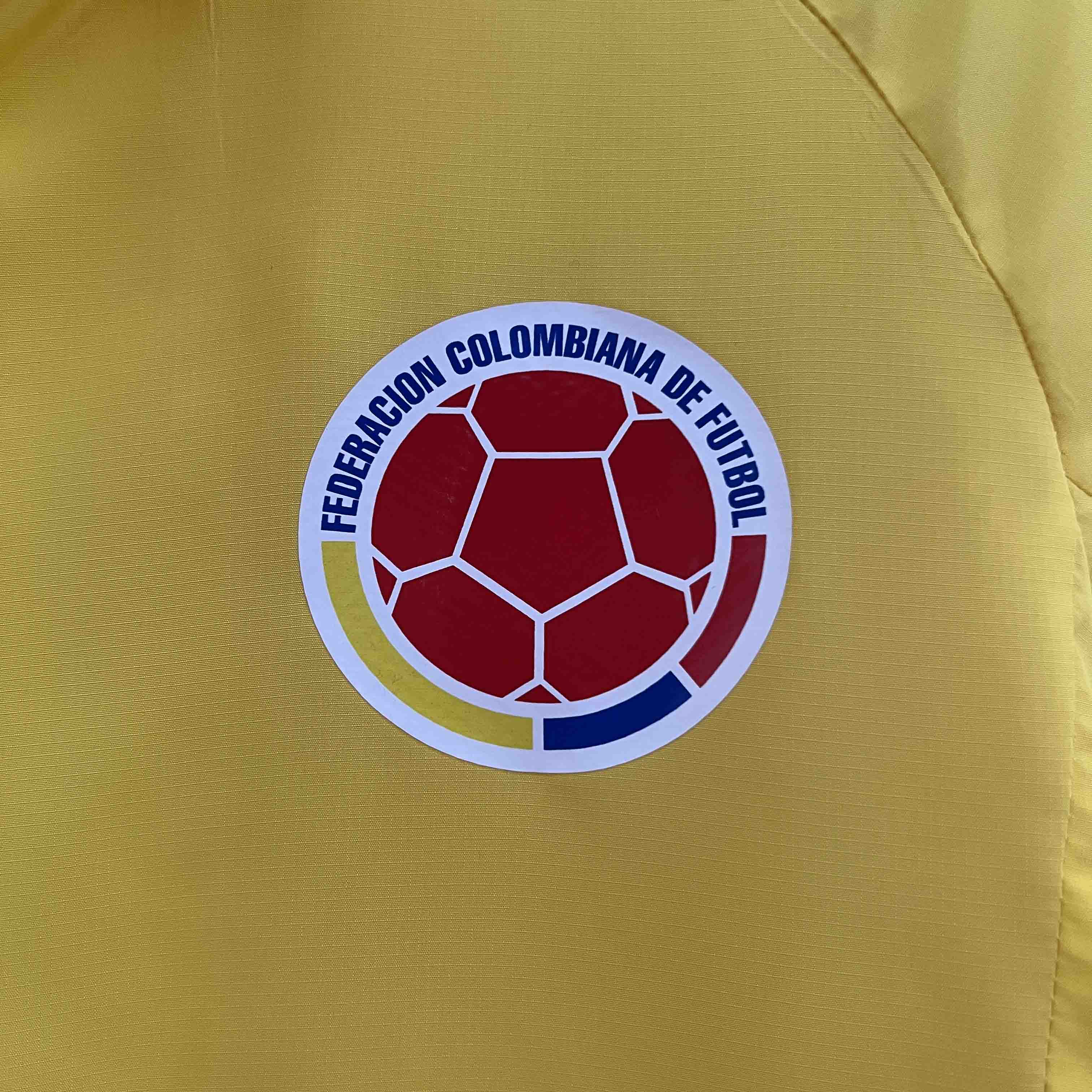 AlphaJersey-Colombia 2024 Yellow Windbreaker