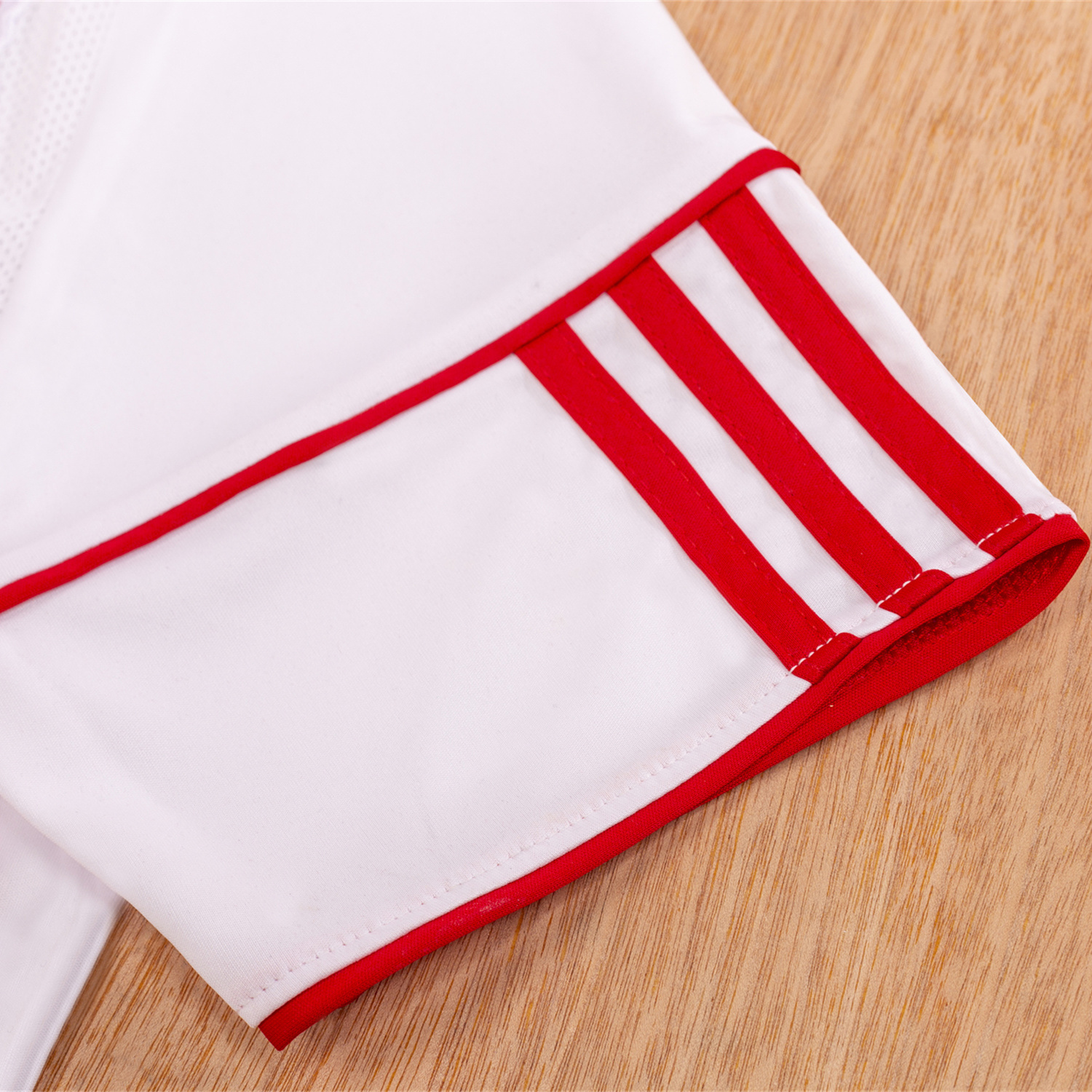 AlphaJersey-Retro New York Red Bulls 2010 Home Jersey