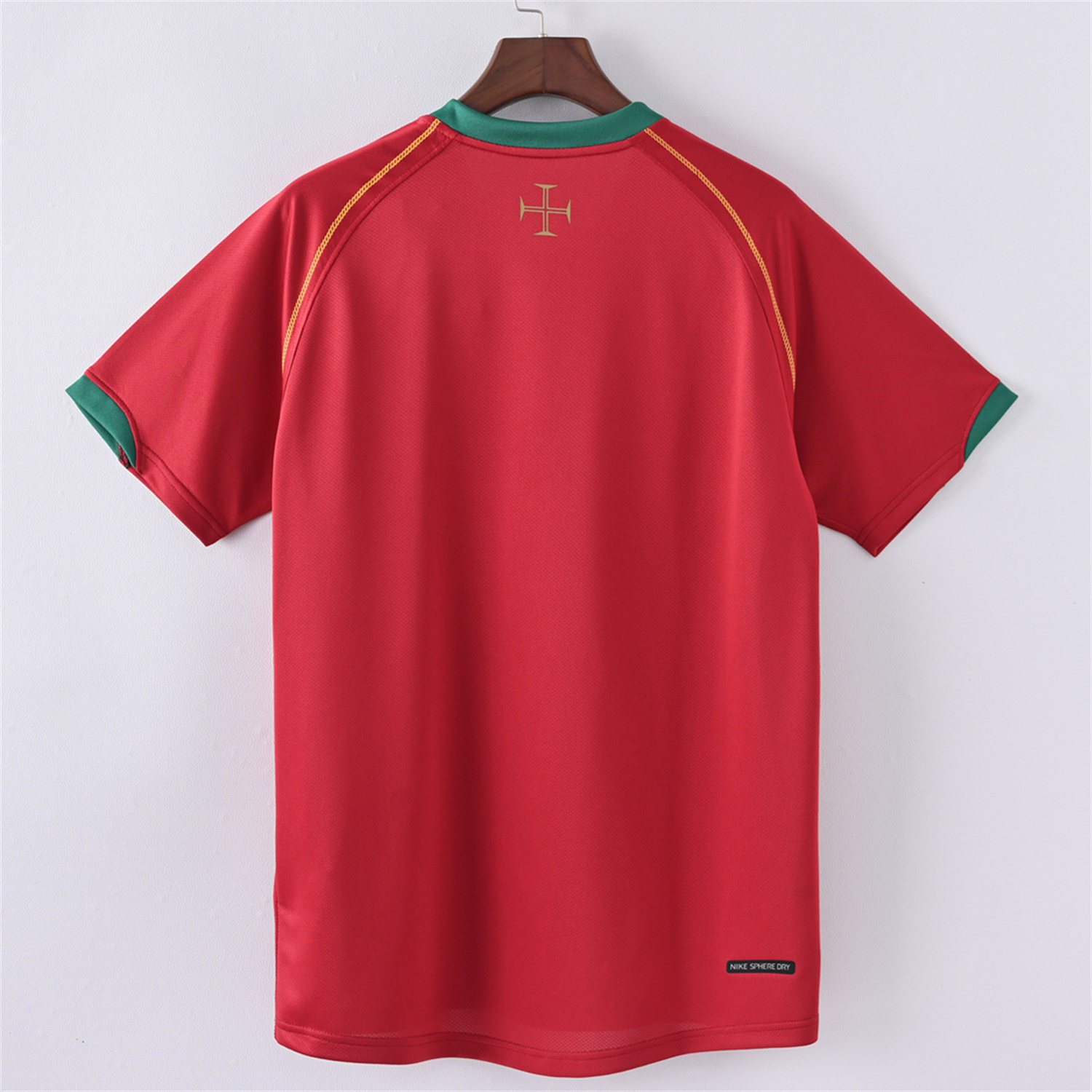 AlphaJersey-Retro Portugal 2006 Home Jersey