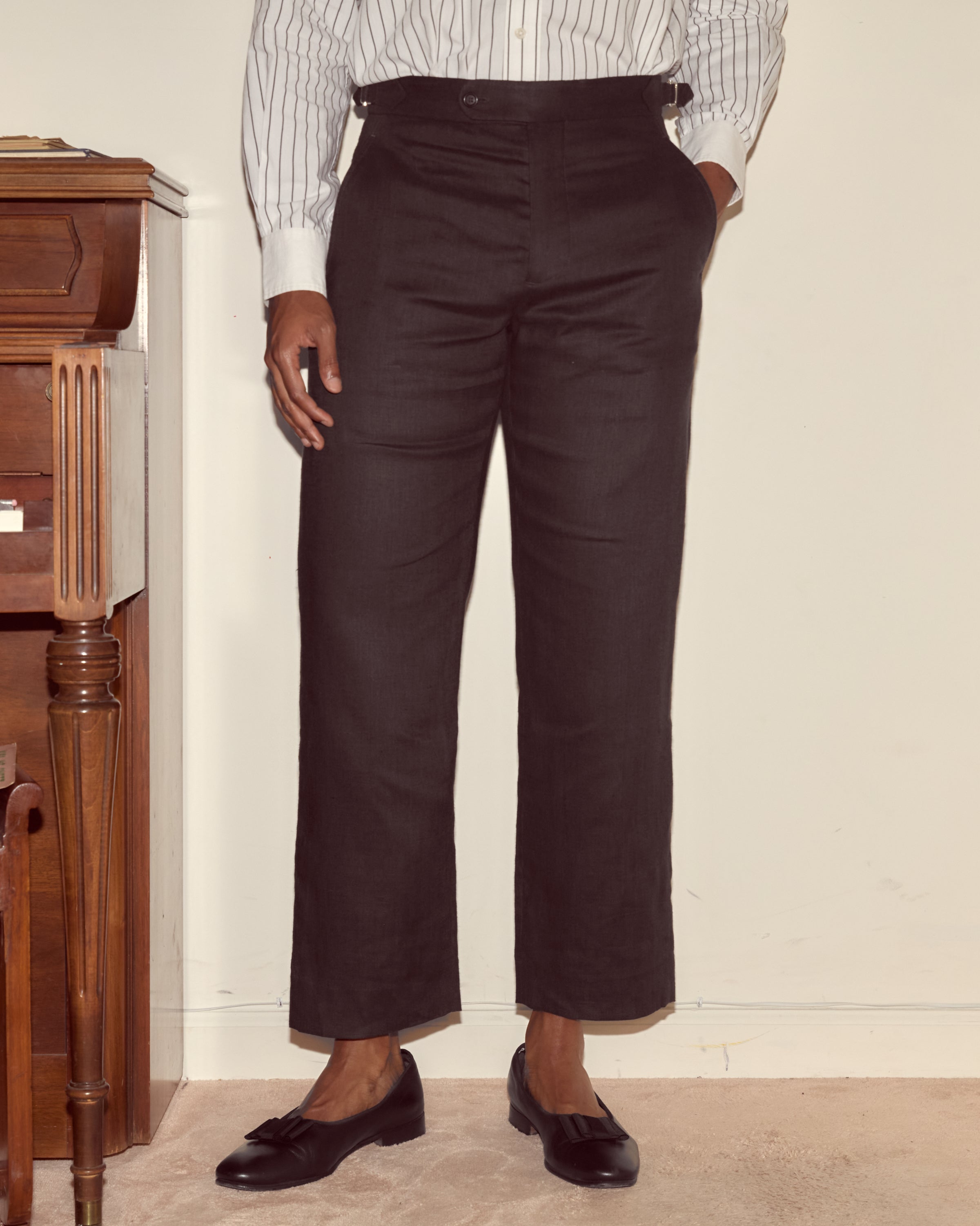 Lightweight Linen Side-Buckle Trousers - Black | Modern Menswear by yycbvcnbmmnbm