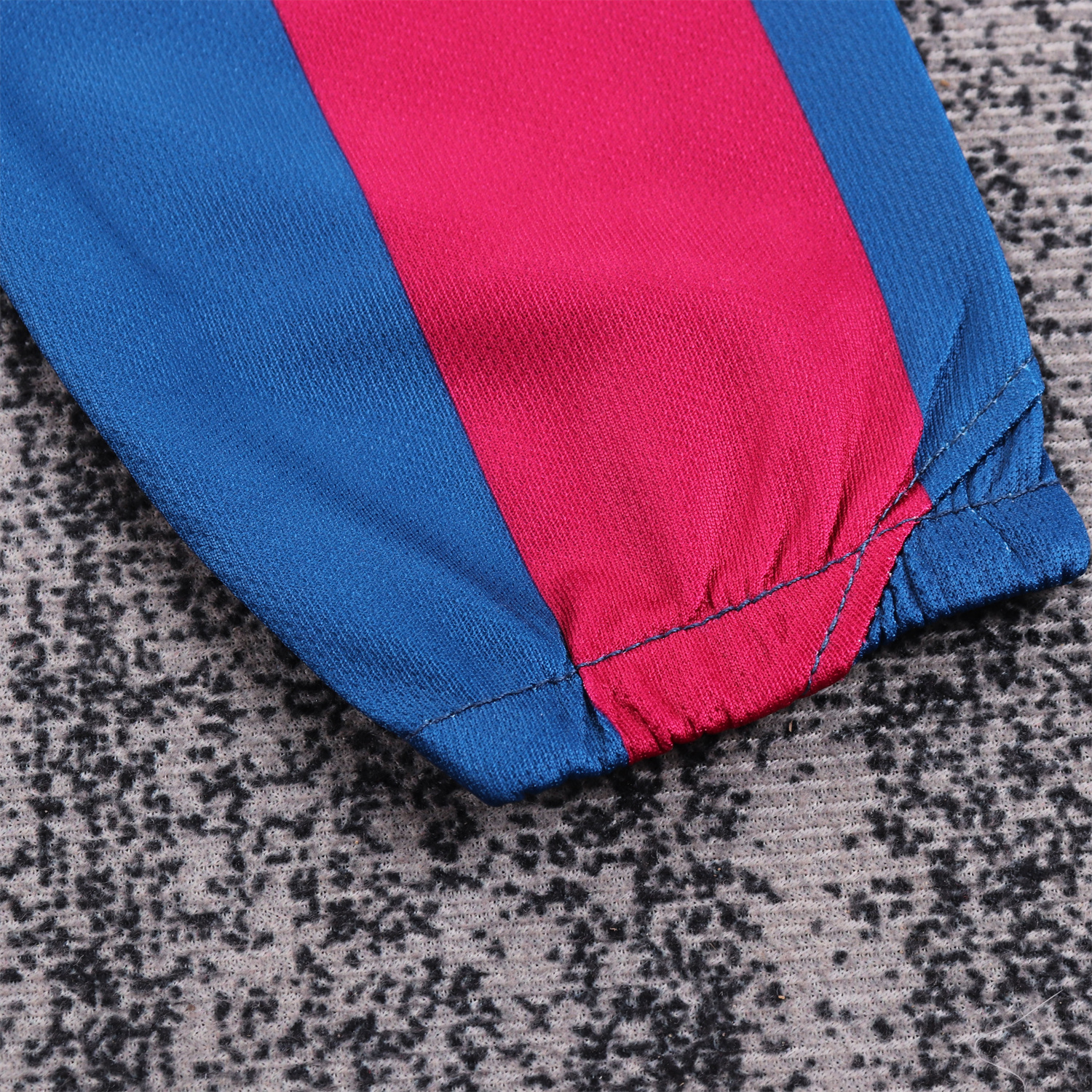 AlphaJersey-Retro Barcelona 2005-06 Home Long Sleeve Kids Kit