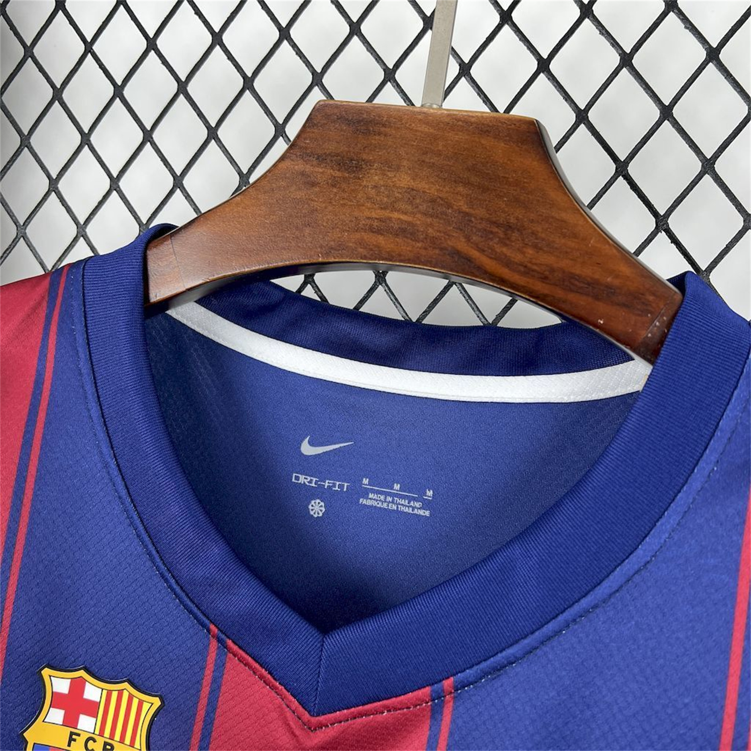 AlphaJersey-Barcelona 25-26 Blue And Red Basketball Training Vest - Fans Version