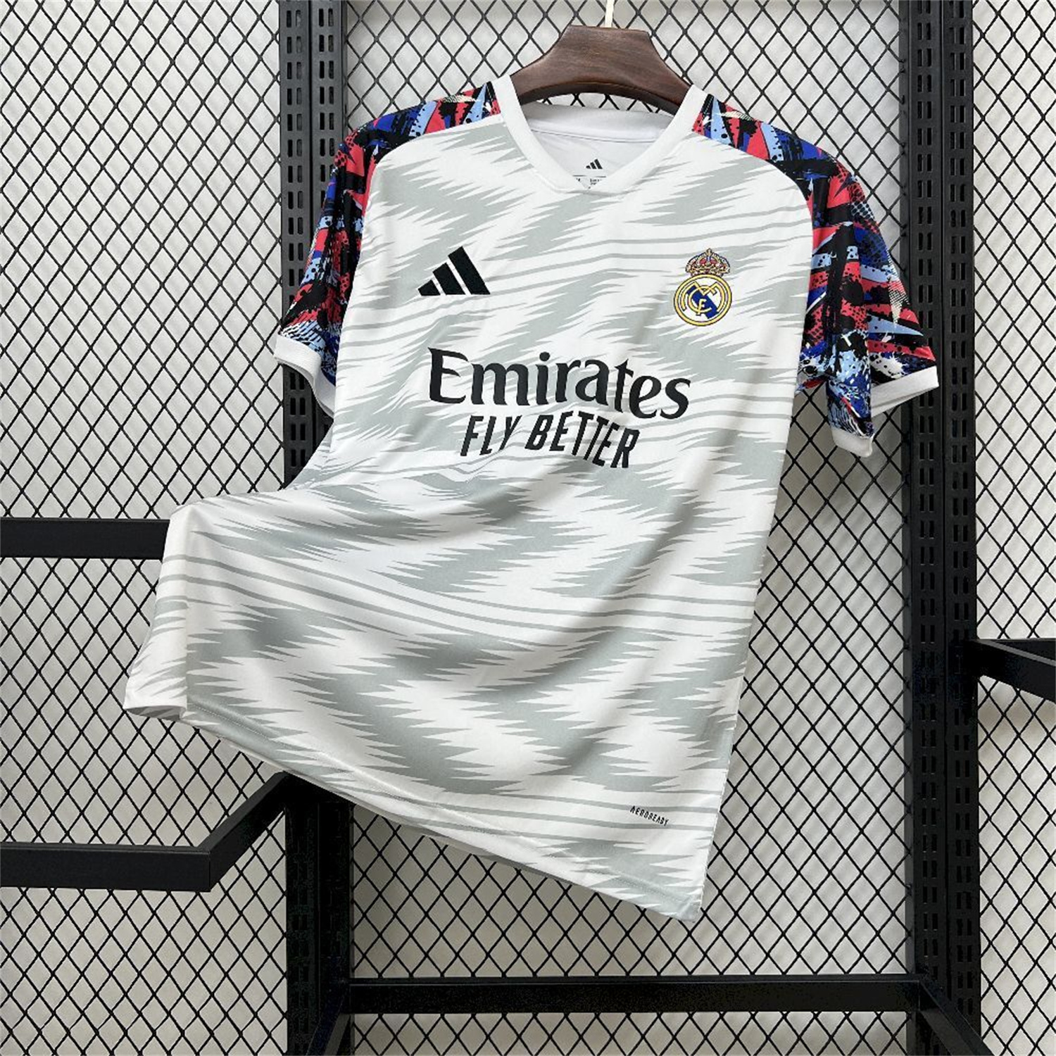 AlphaJersey-Real Madrid 25-26 Grey And White Pre-Match Training Jersey - Fans Version