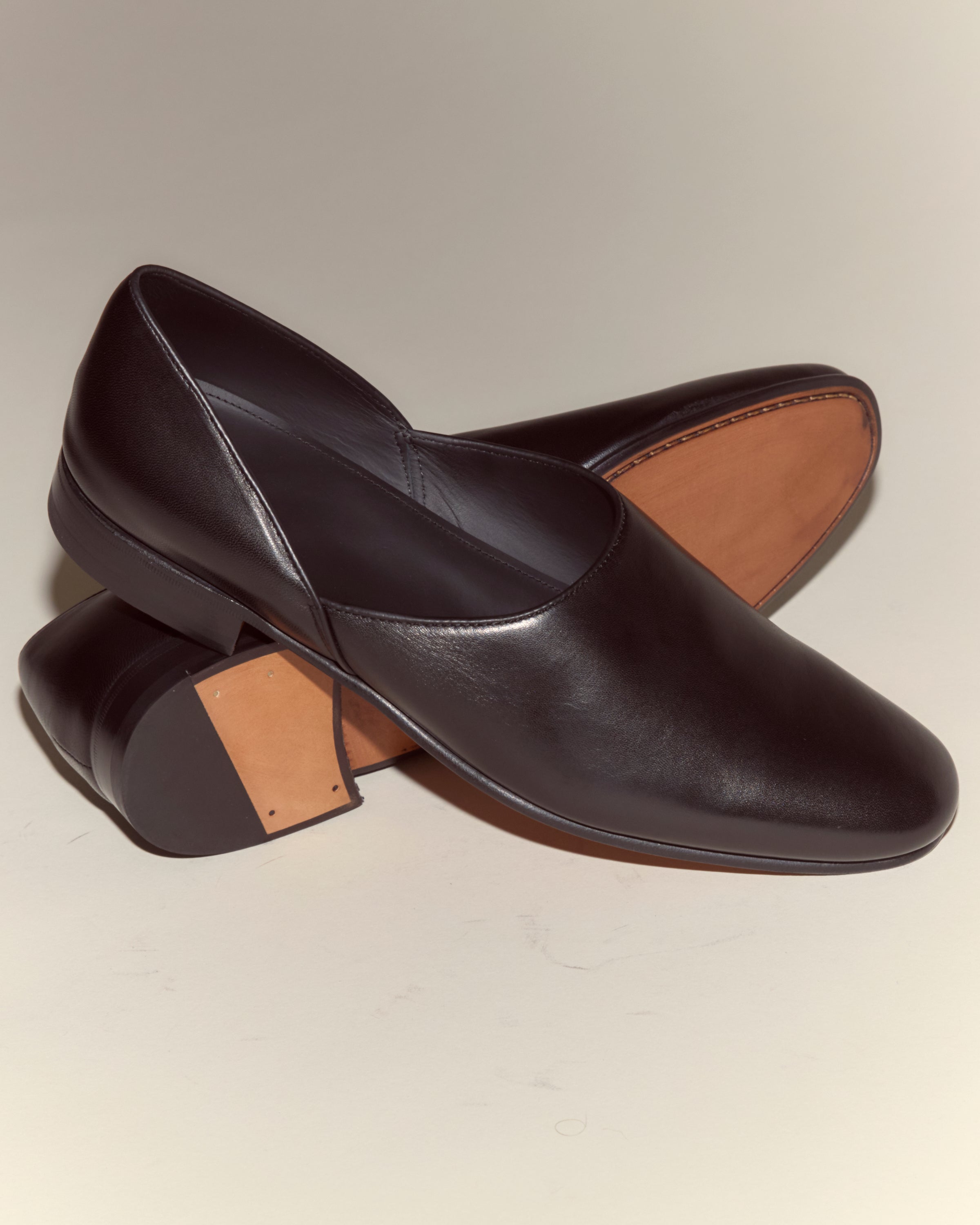Leather House Shoes - Black | Modern Menswear by yycbvcnbmmnbm