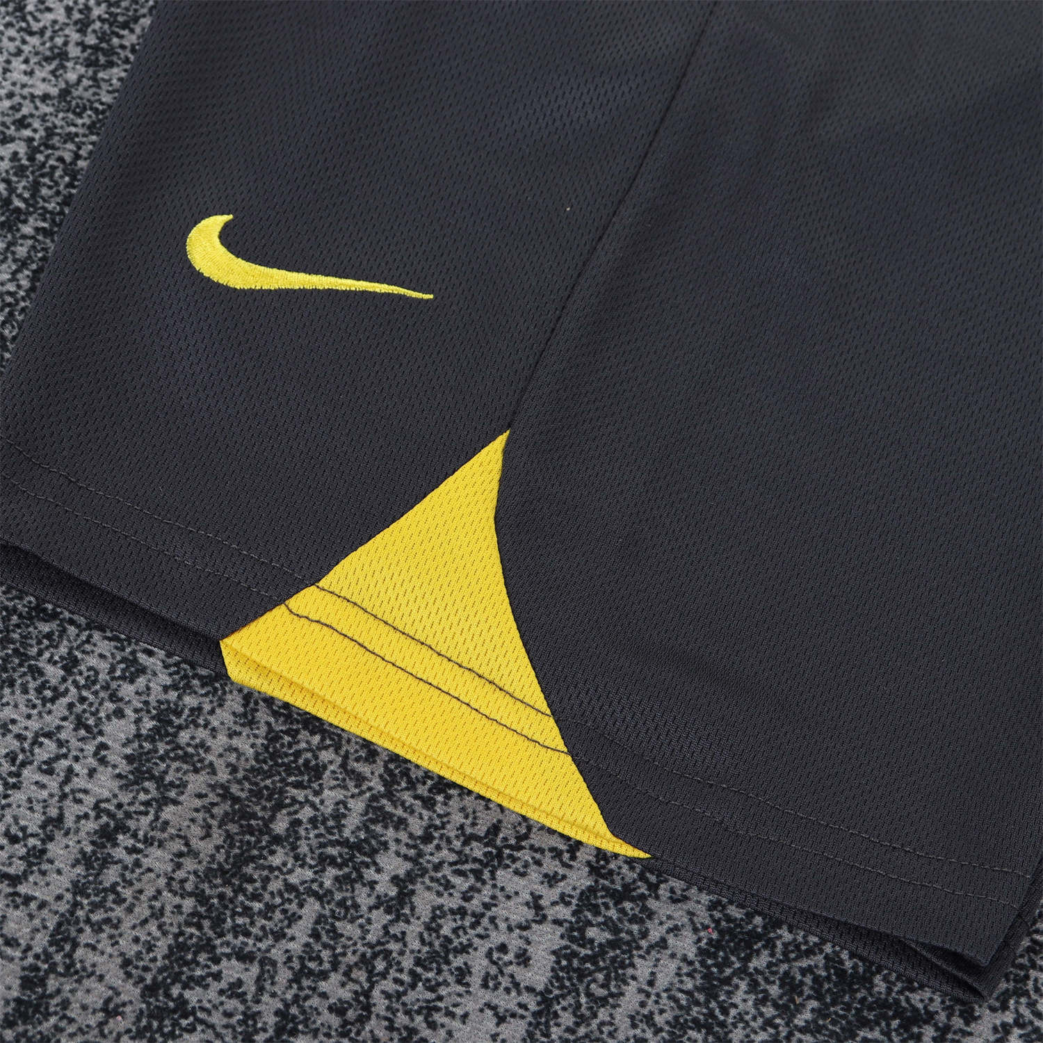 AlphaJersey-Retro Arsenal 2005-06 Away Kids Kit