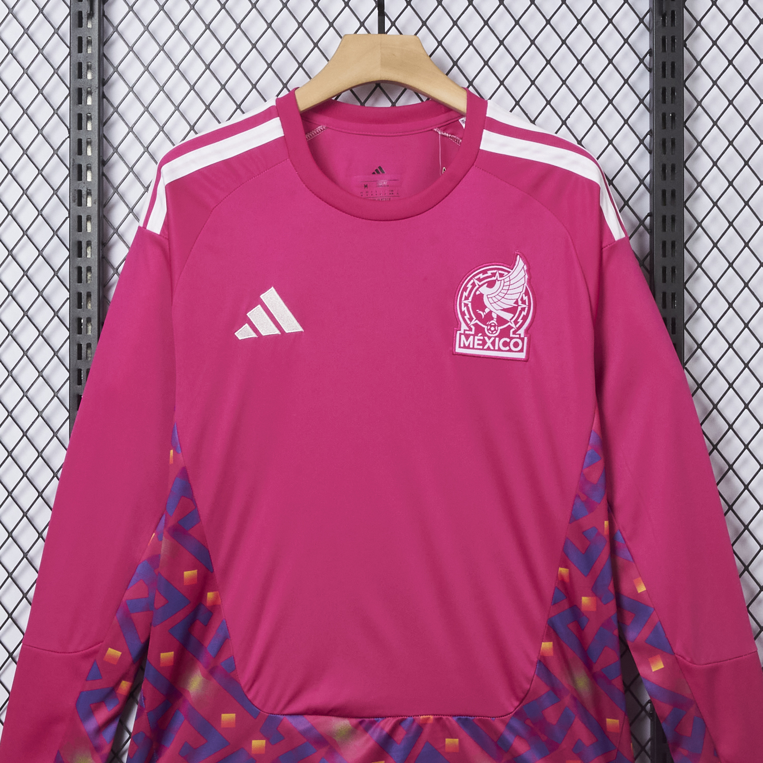 AlphaJersey-Mexico 2026 Pink Goalkeeper Long Sleeves Jersey - Fans Version